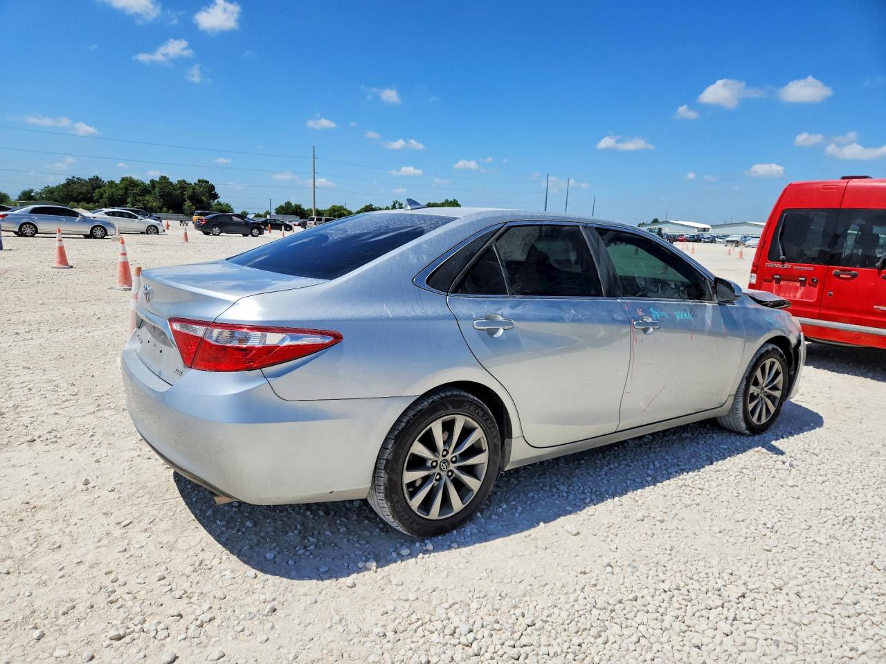 2015 Toyota Camry Xle Серебряный vin: 4T1BF1FK9FU968648