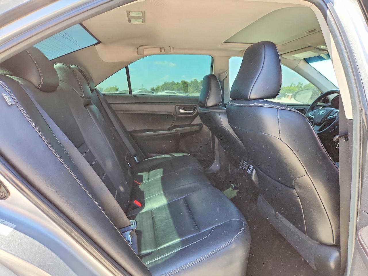 2015 Toyota Camry Xle Серебряный vin: 4T1BF1FK9FU968648