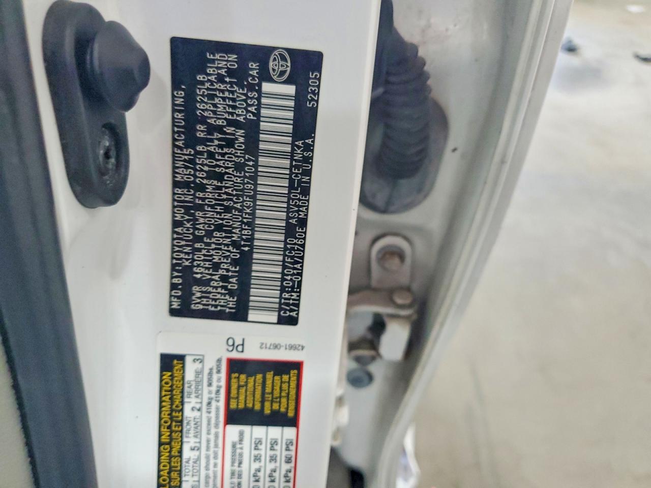 2015 Toyota Camry Le Белый vin: 4T1BF1FK9FU971047