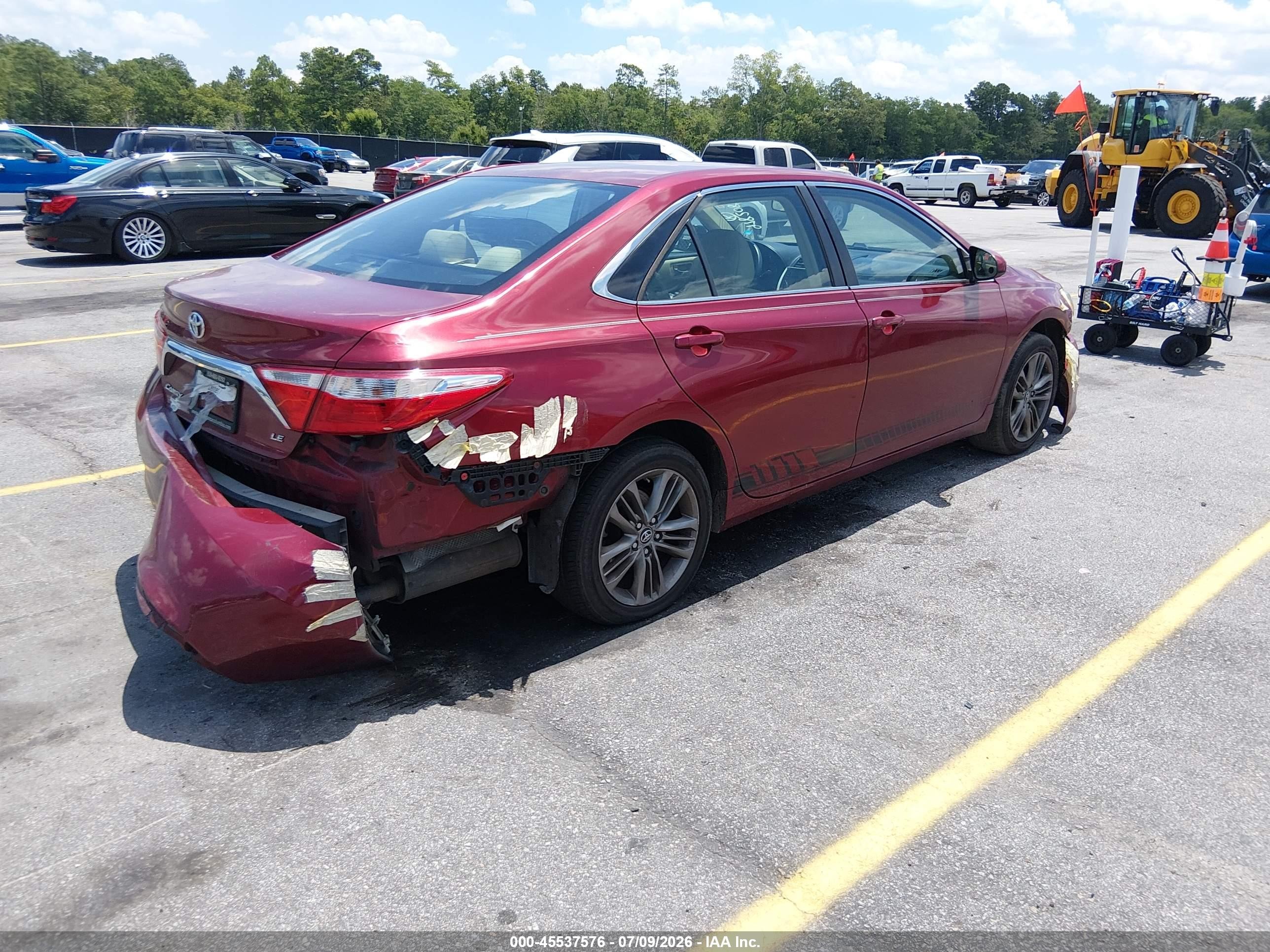 2015 Toyota Camry Le Red vin: 4T1BF1FK9FU978208