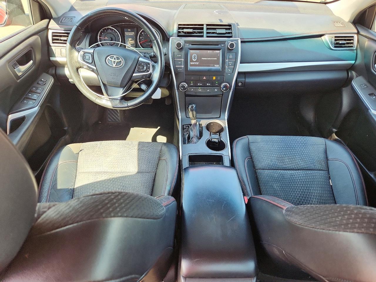 2015 Toyota Camry Se Красный vin: 4T1BF1FK9FU991184