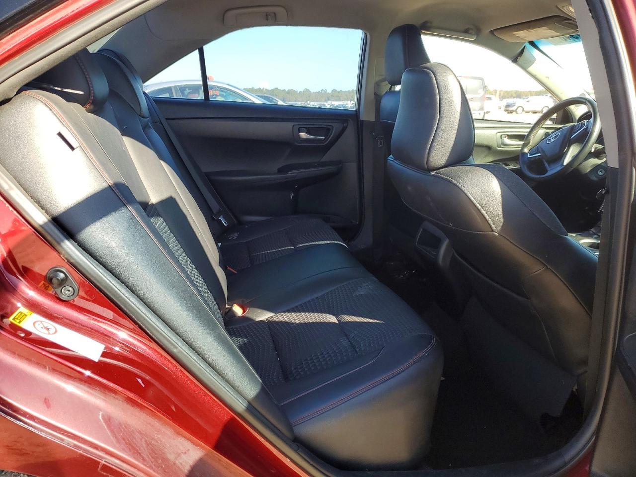 2015 Toyota Camry Le Red vin: 4T1BF1FK9FU993128