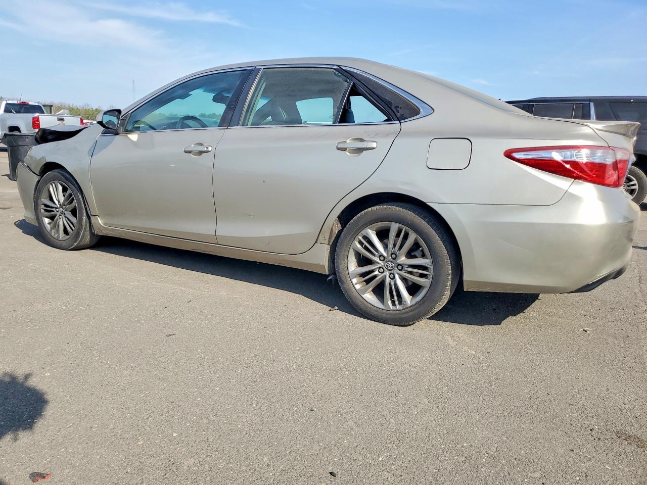 2016 Toyota Camry Se Silver vin: 4T1BF1FK9GU239924