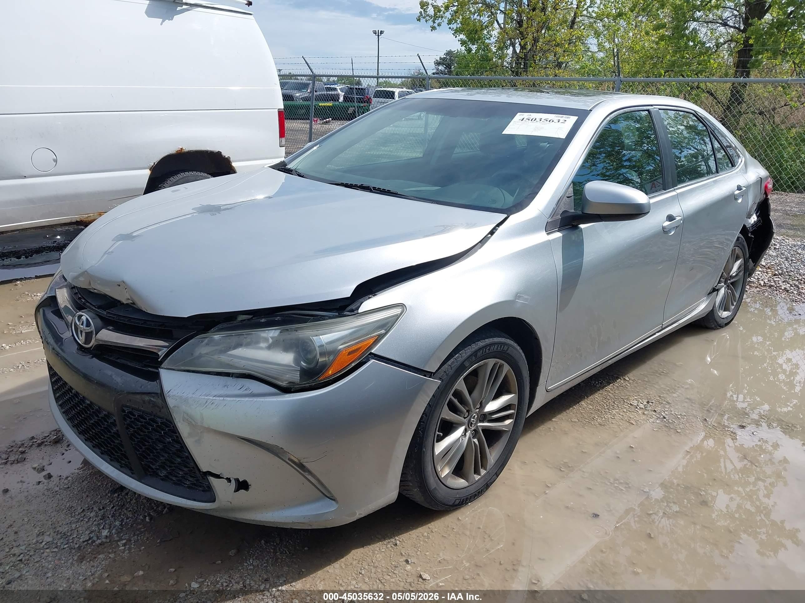 2016 Toyota Camry Se Серебряный vin: 4T1BF1FK9GU256576