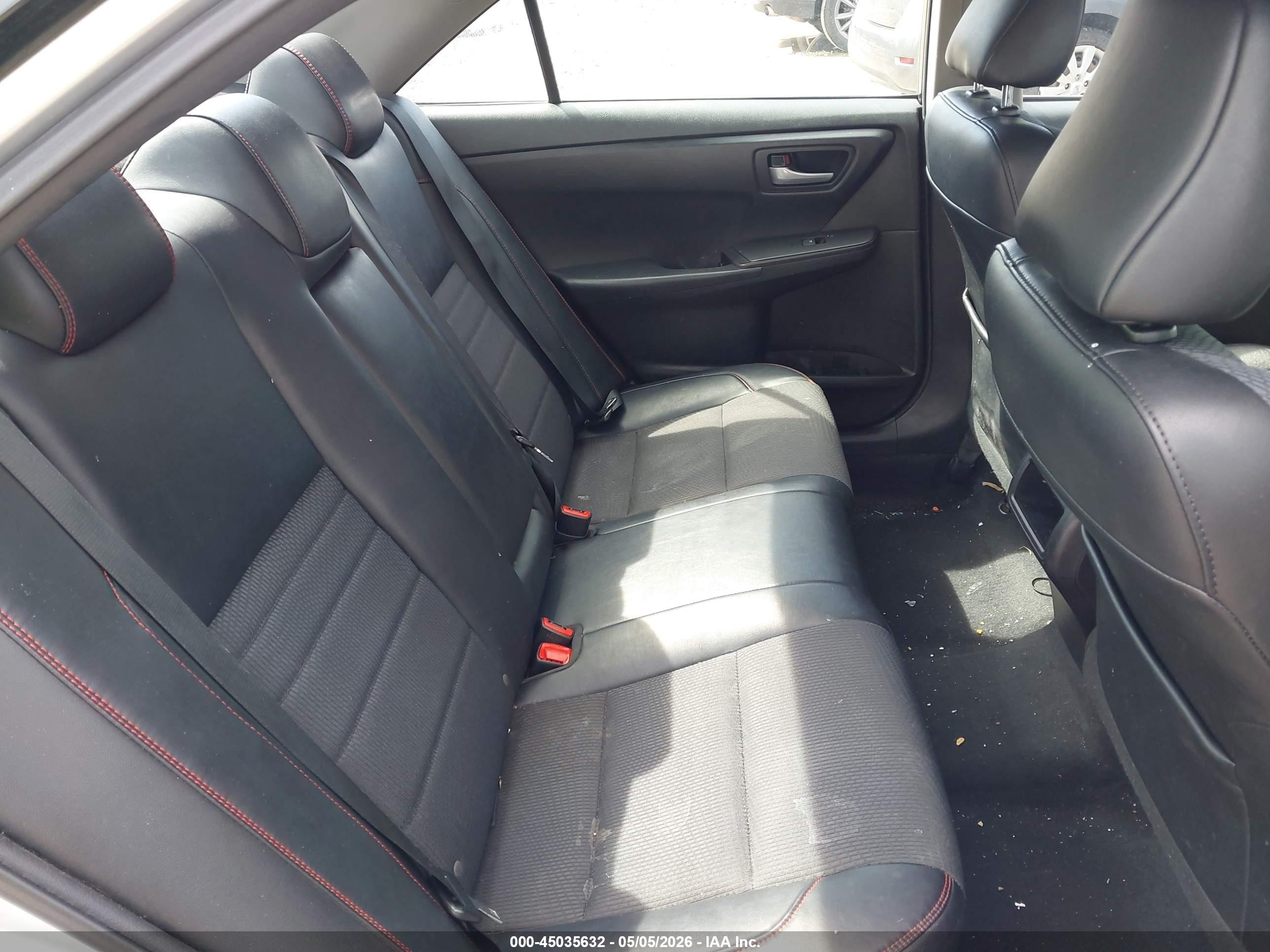 2016 Toyota Camry Se Серебряный vin: 4T1BF1FK9GU256576