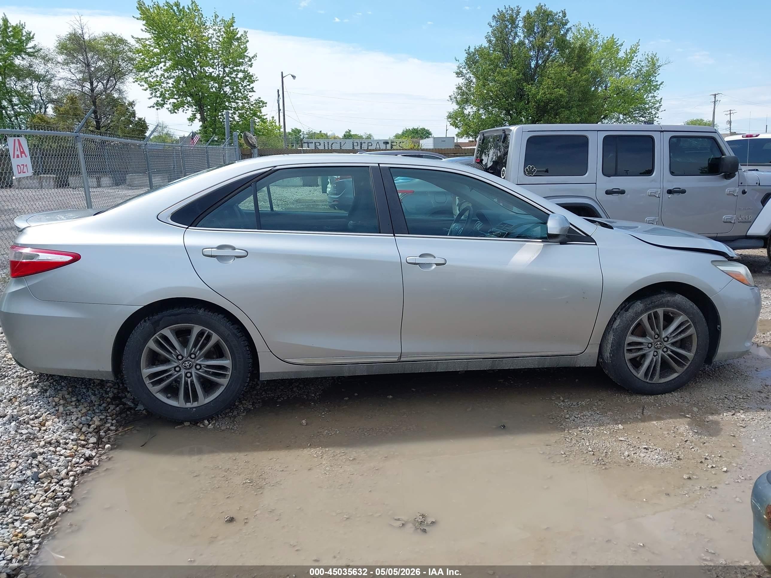 2016 Toyota Camry Se Серебряный vin: 4T1BF1FK9GU256576