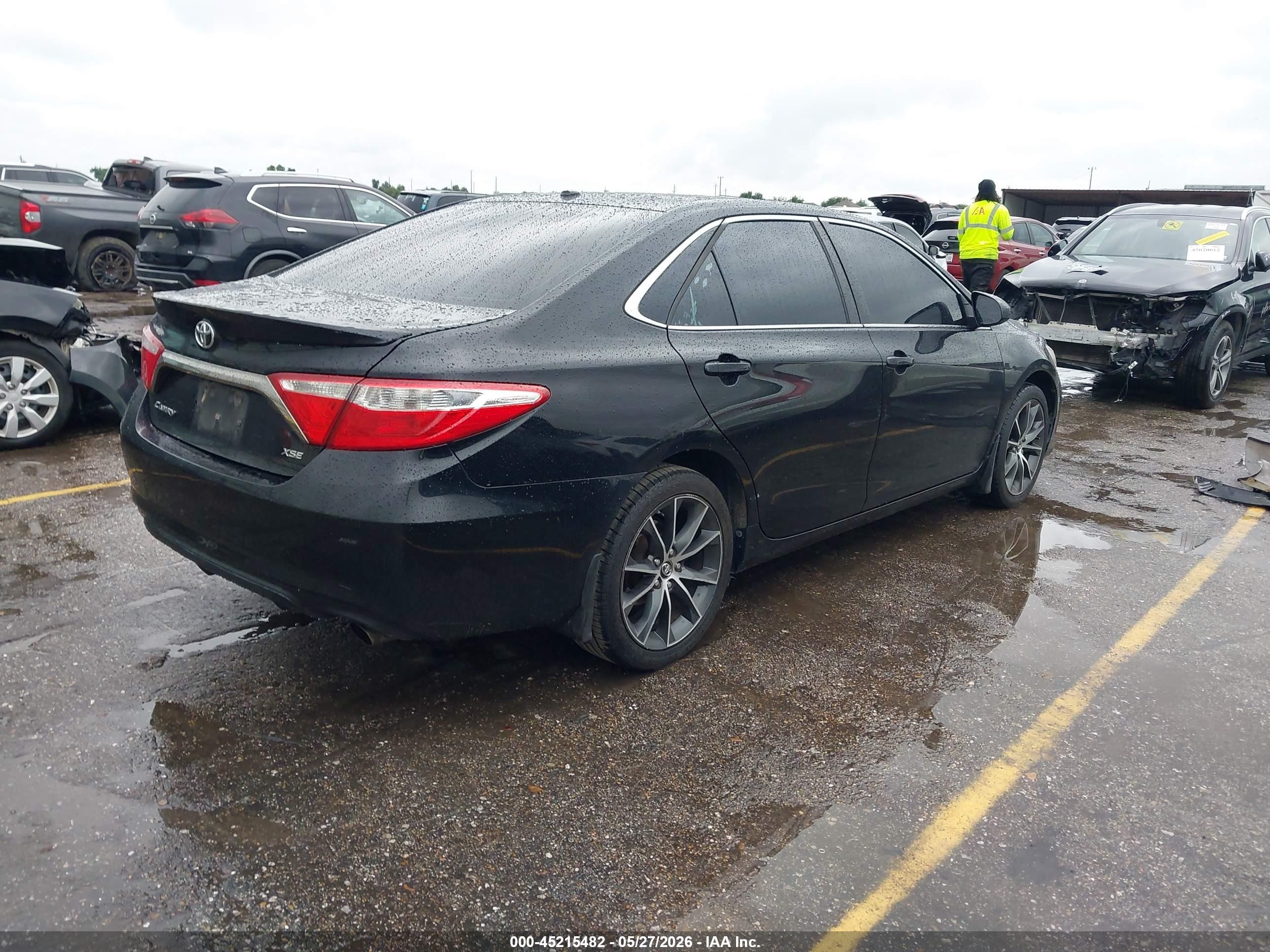 2016 Toyota Camry Xse Black vin: 4T1BF1FK9GU554190