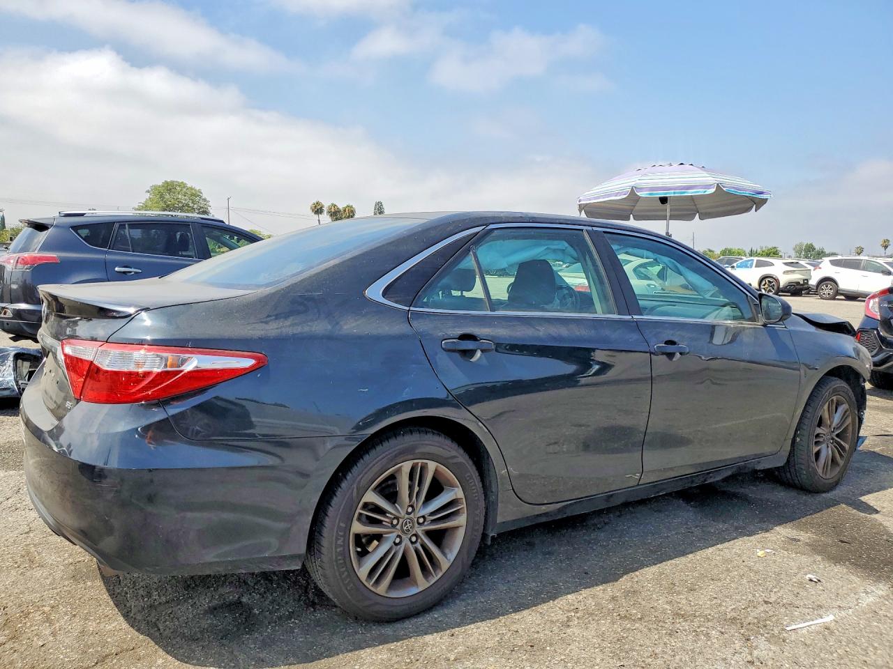 2017 Toyota Camry Se Серый vin: 4T1BF1FK9HU379280