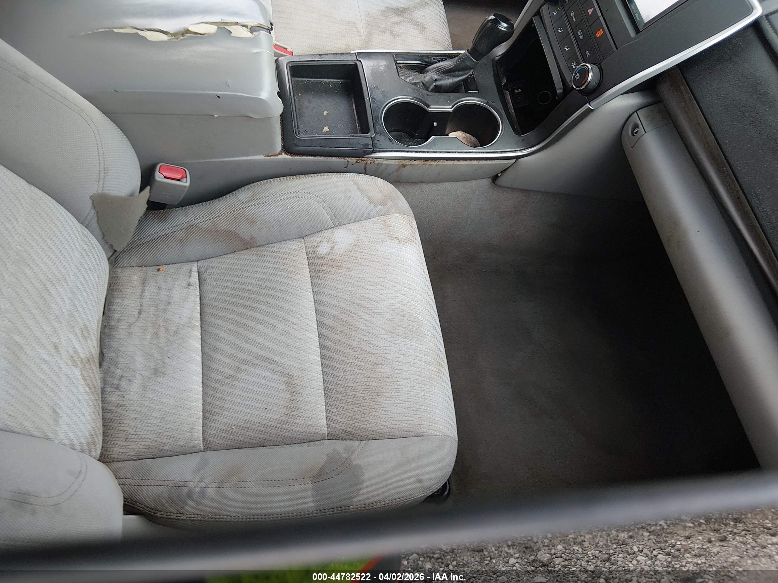2017 Toyota Camry Le Красный vin: 4T1BF1FK9HU638155