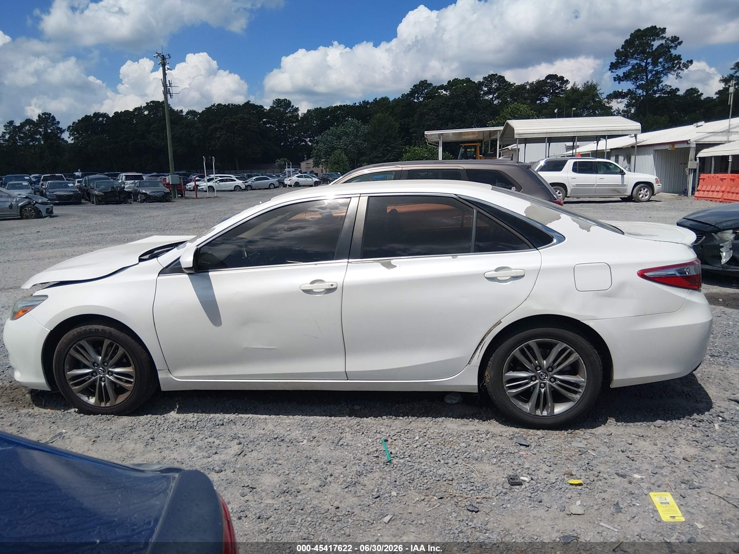 2015 Toyota Camry Le/xle/se/xse Белый vin: 4T1BF1FKGFU071156