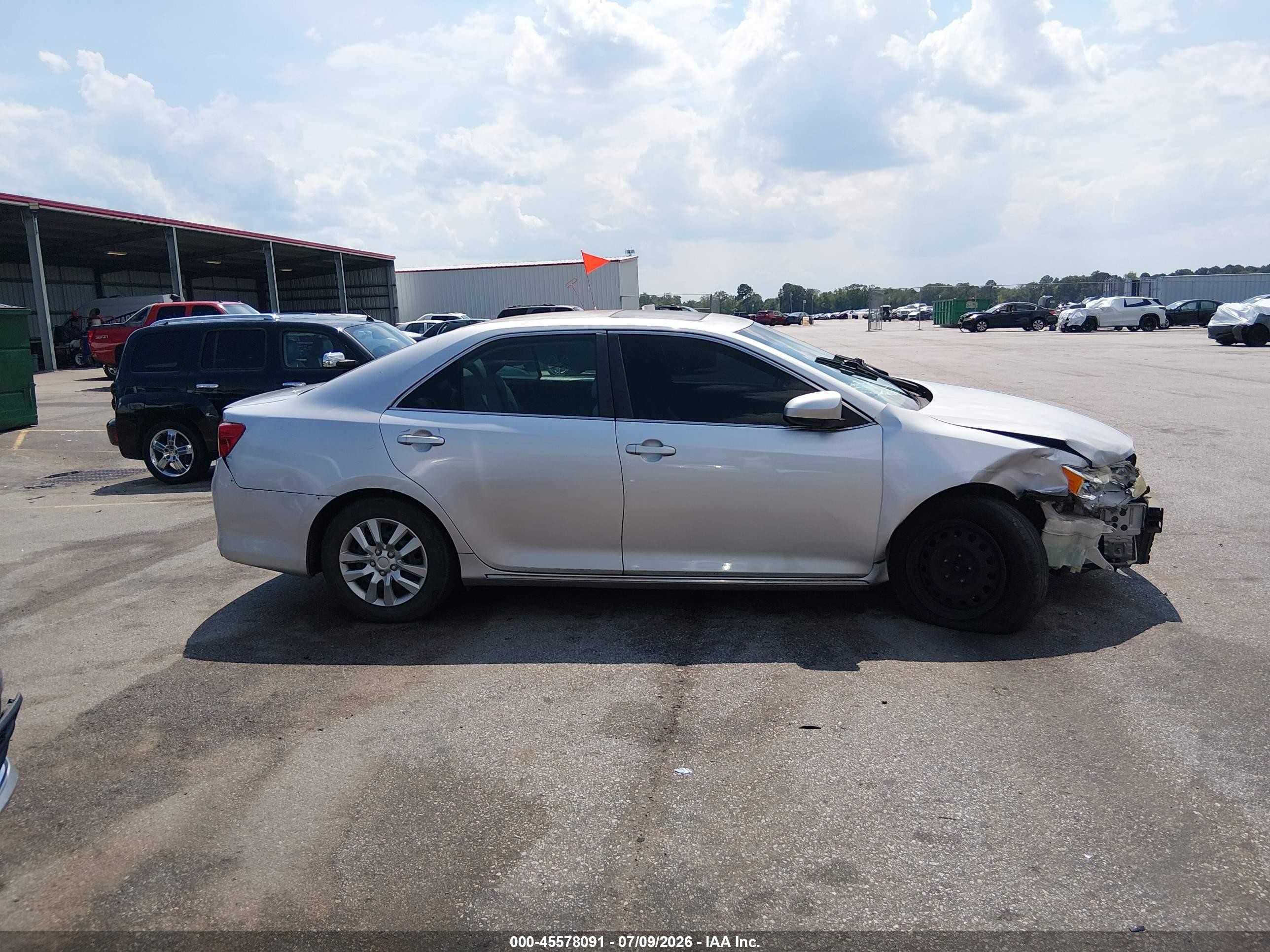 2012 Toyota Camry Le Silver vin: 4T1BF1FKXCU018455