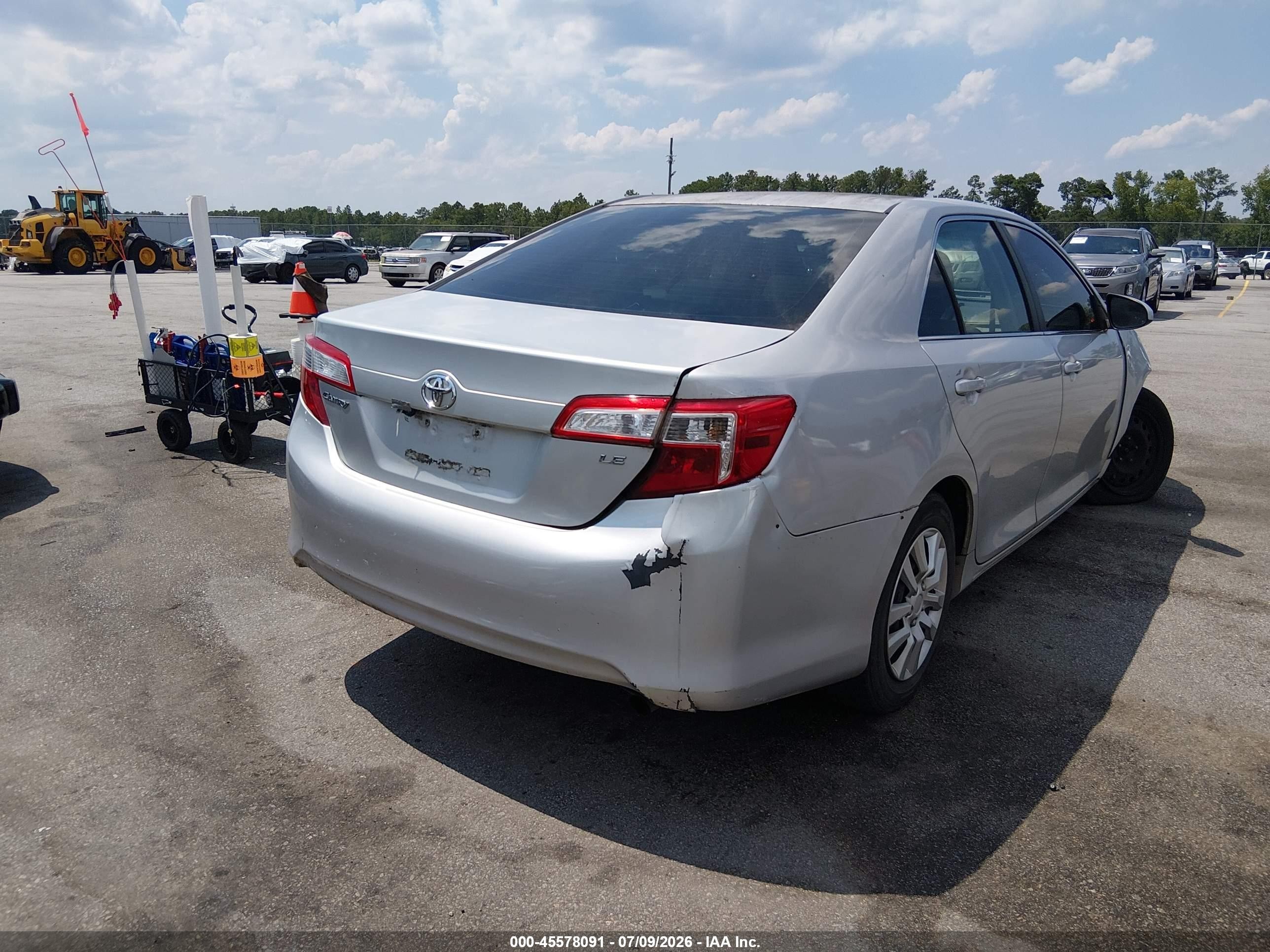 2012 Toyota Camry Le Silver vin: 4T1BF1FKXCU018455