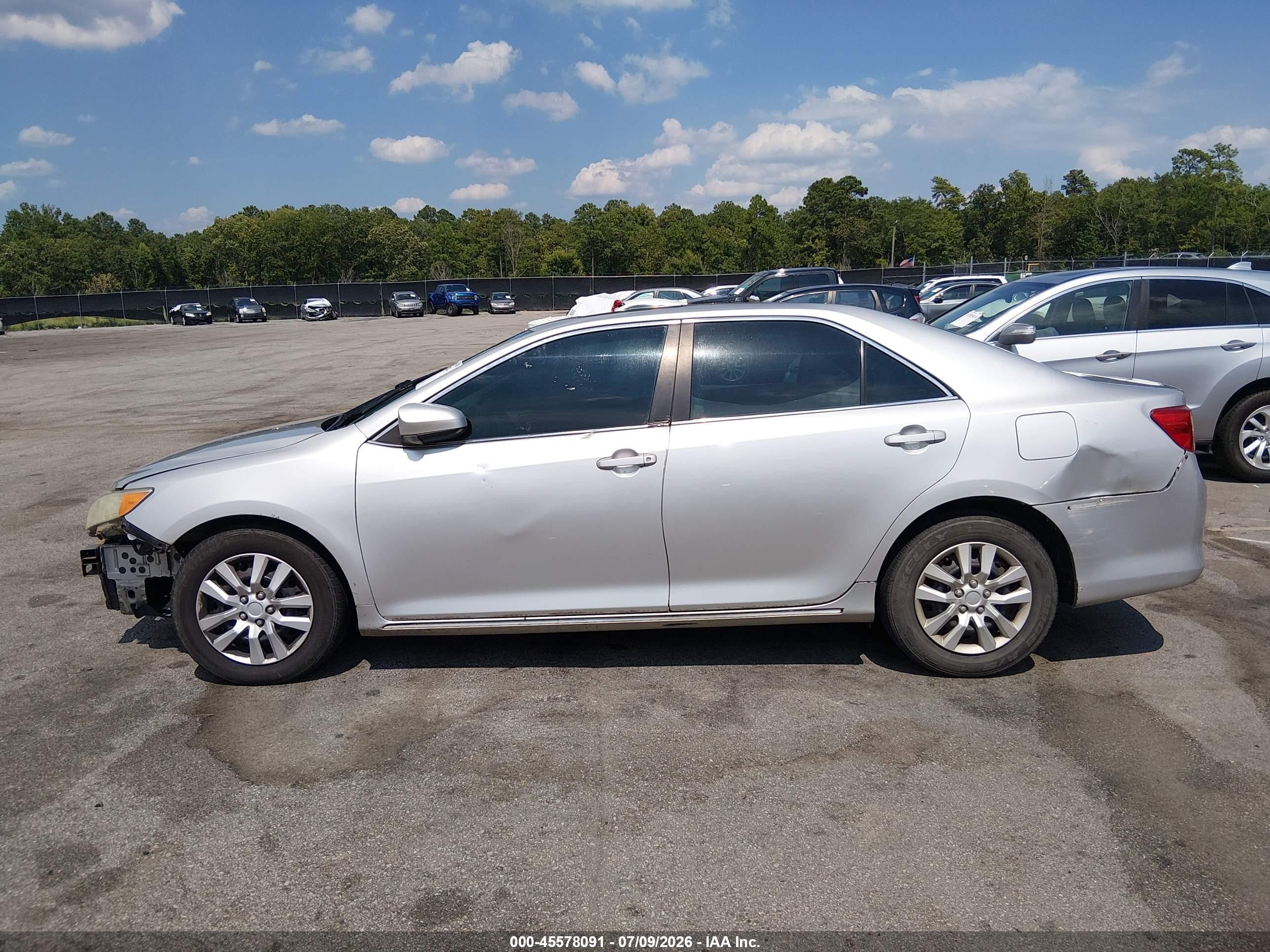 2012 Toyota Camry Le Silver vin: 4T1BF1FKXCU018455