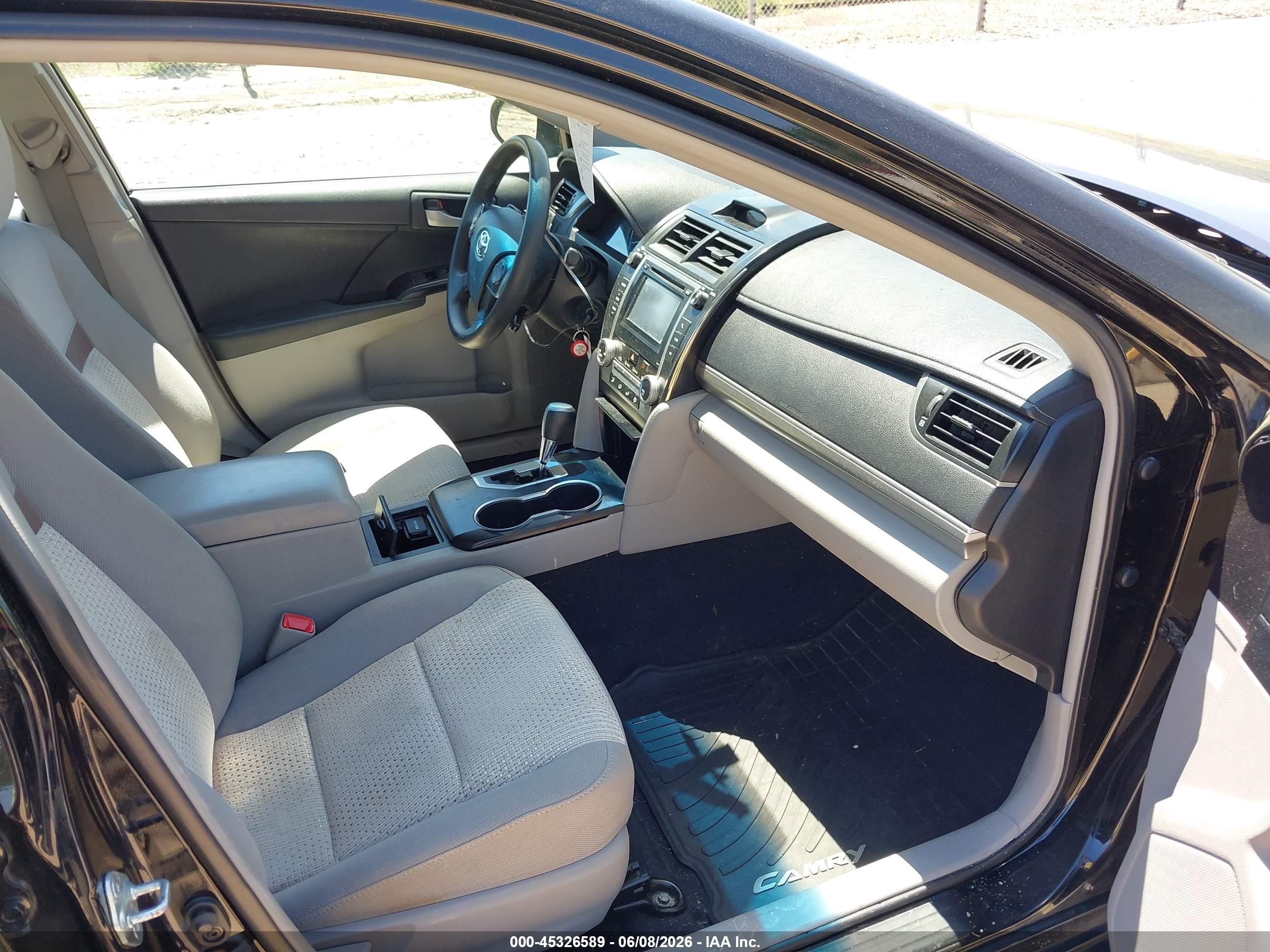 2012 Toyota Camry Le Black vin: 4T1BF1FKXCU021498