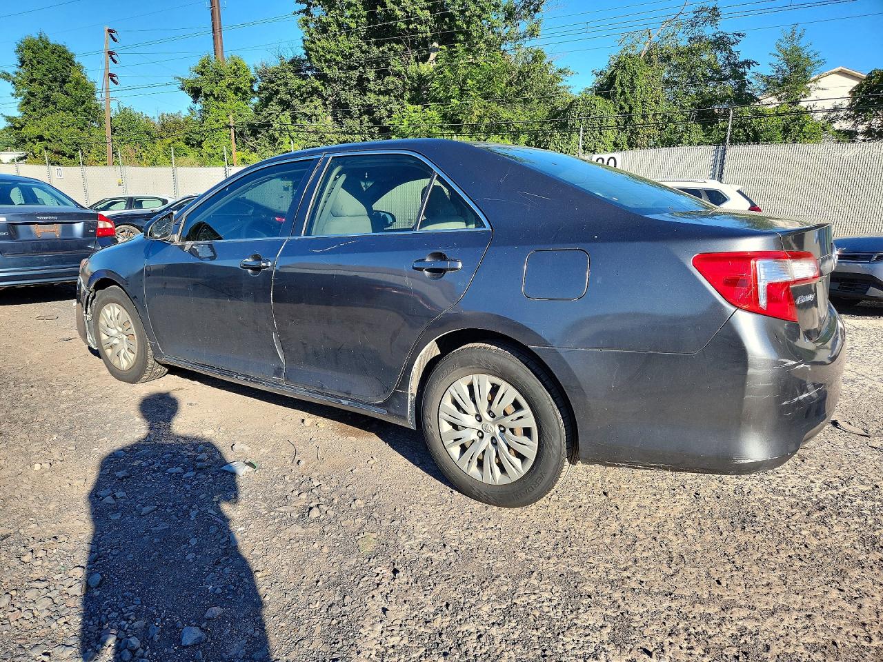 2012 Toyota Camry Le Gray vin: 4T1BF1FKXCU028614