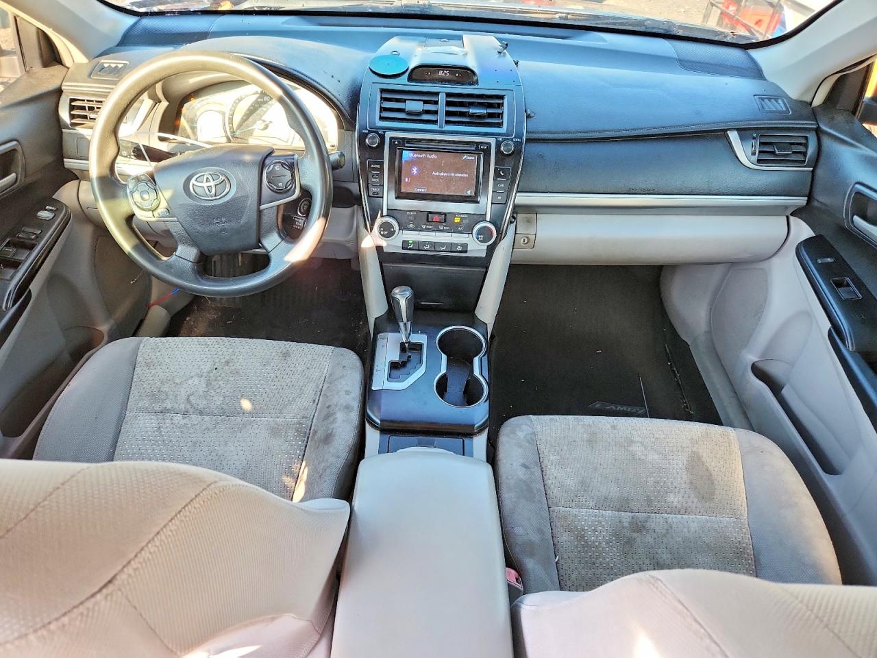 2012 Toyota Camry Le Gray vin: 4T1BF1FKXCU028614