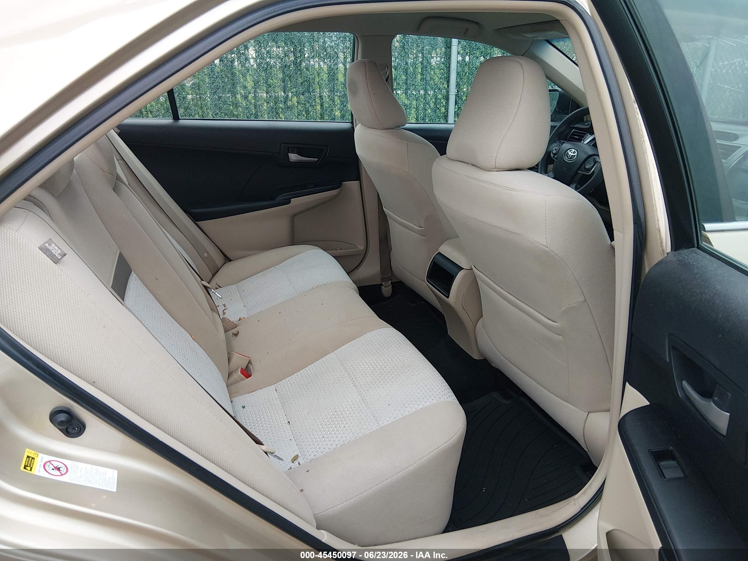 2012 Toyota Camry Le Gold vin: 4T1BF1FKXCU033831