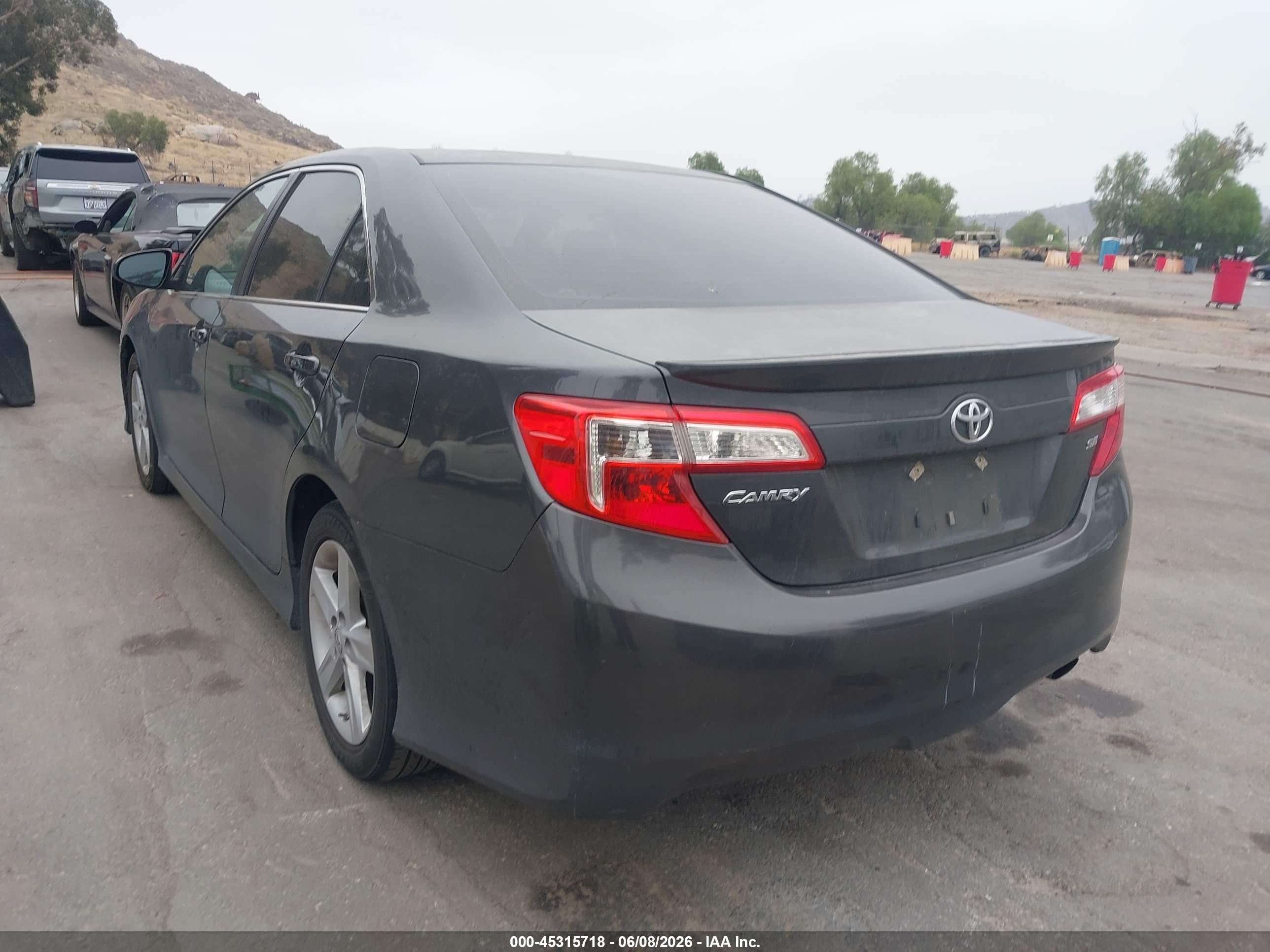 2012 Toyota Camry Se Gray vin: 4T1BF1FKXCU047180