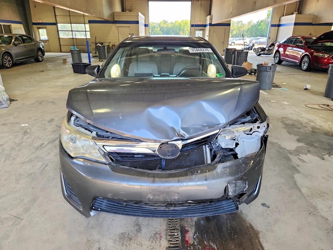 2012 Toyota Camry Le Gray vin: 4T1BF1FKXCU056574
