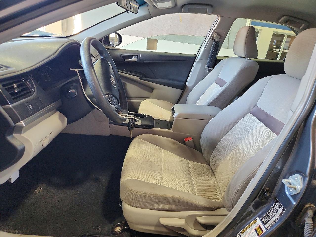 2012 Toyota Camry Le Gray vin: 4T1BF1FKXCU056574