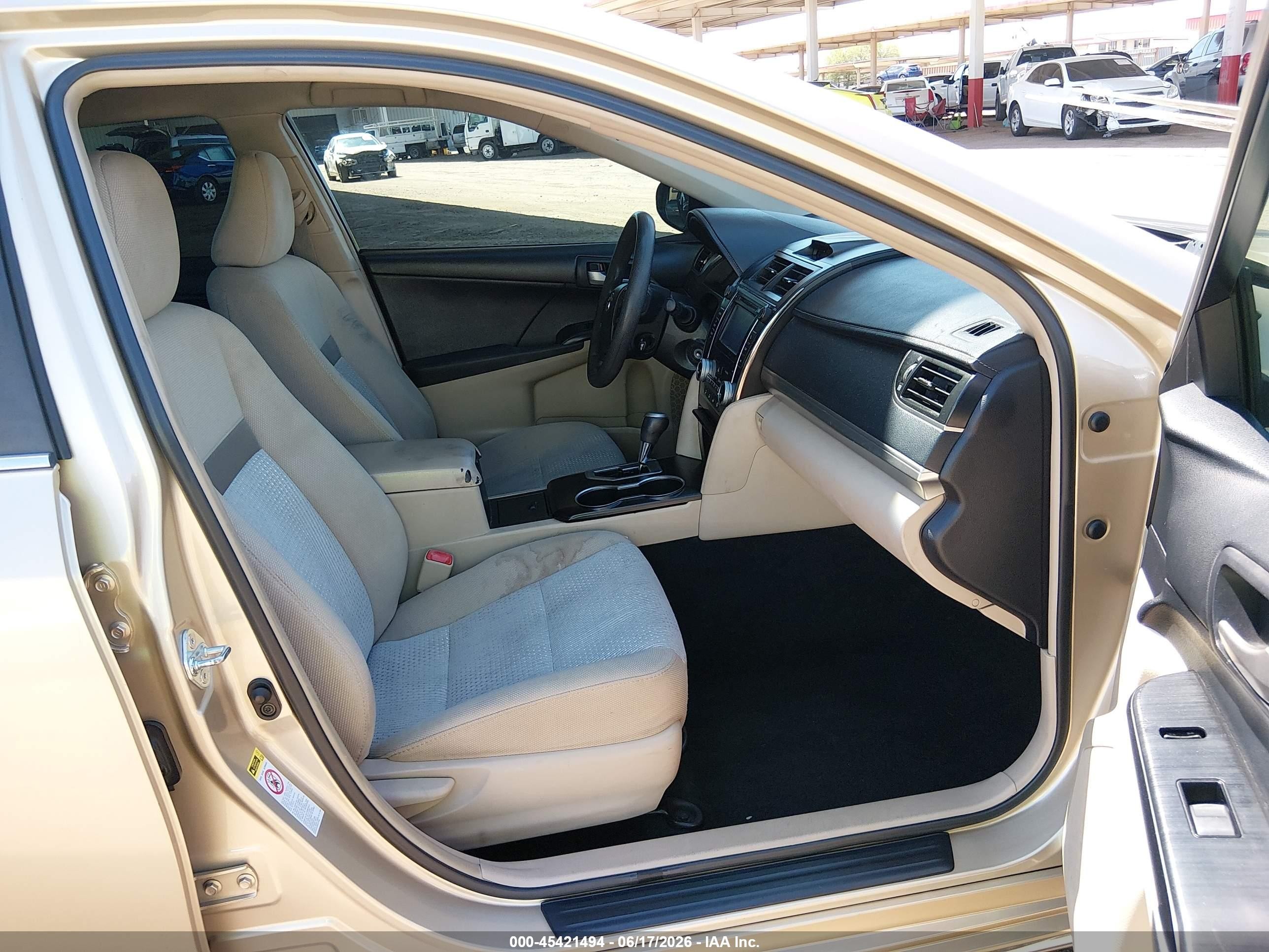 2012 Toyota Camry Le Желто-коричневый vin: 4T1BF1FKXCU071009