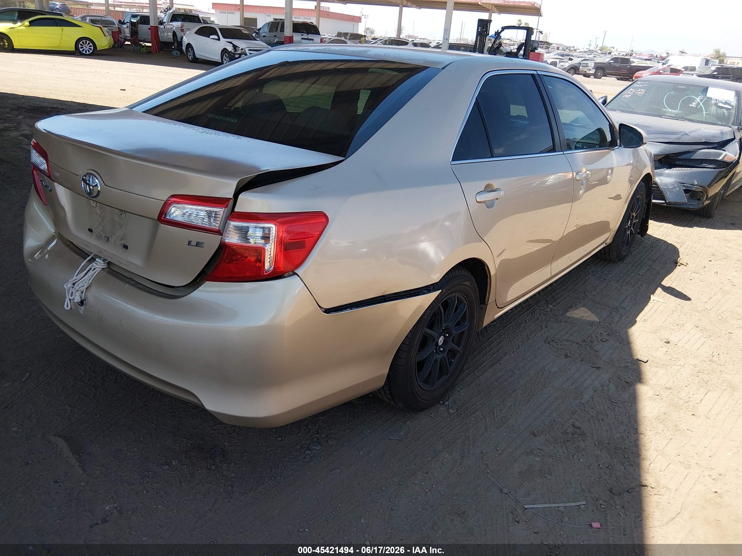 2012 Toyota Camry Le Желто-коричневый vin: 4T1BF1FKXCU071009