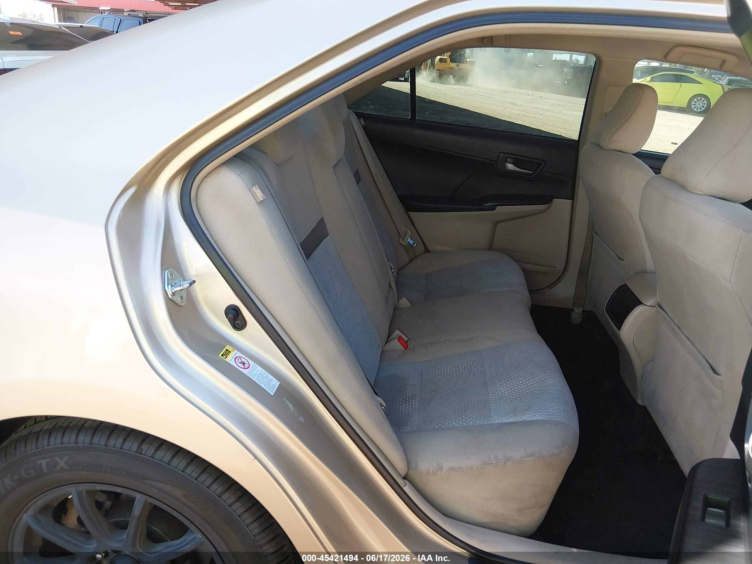 2012 Toyota Camry Le Желто-коричневый vin: 4T1BF1FKXCU071009