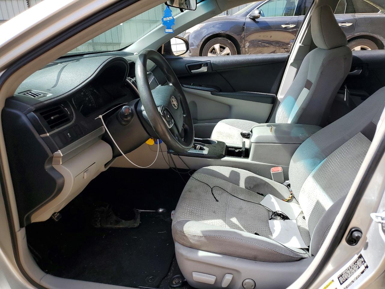 2012 Toyota Camry Le Silver vin: 4T1BF1FKXCU072869