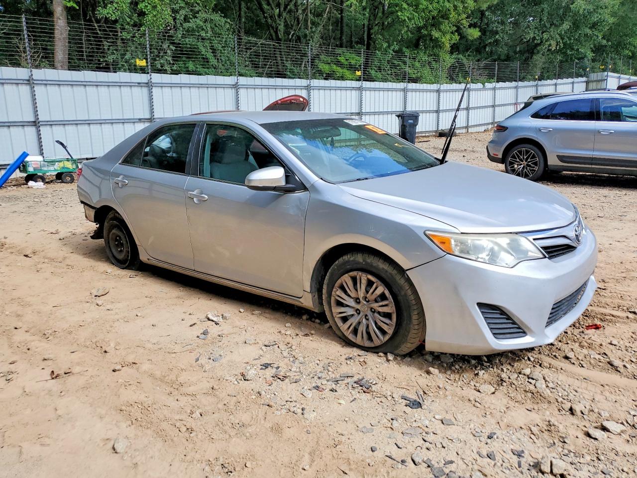 2012 Toyota Camry Le Silver vin: 4T1BF1FKXCU072869