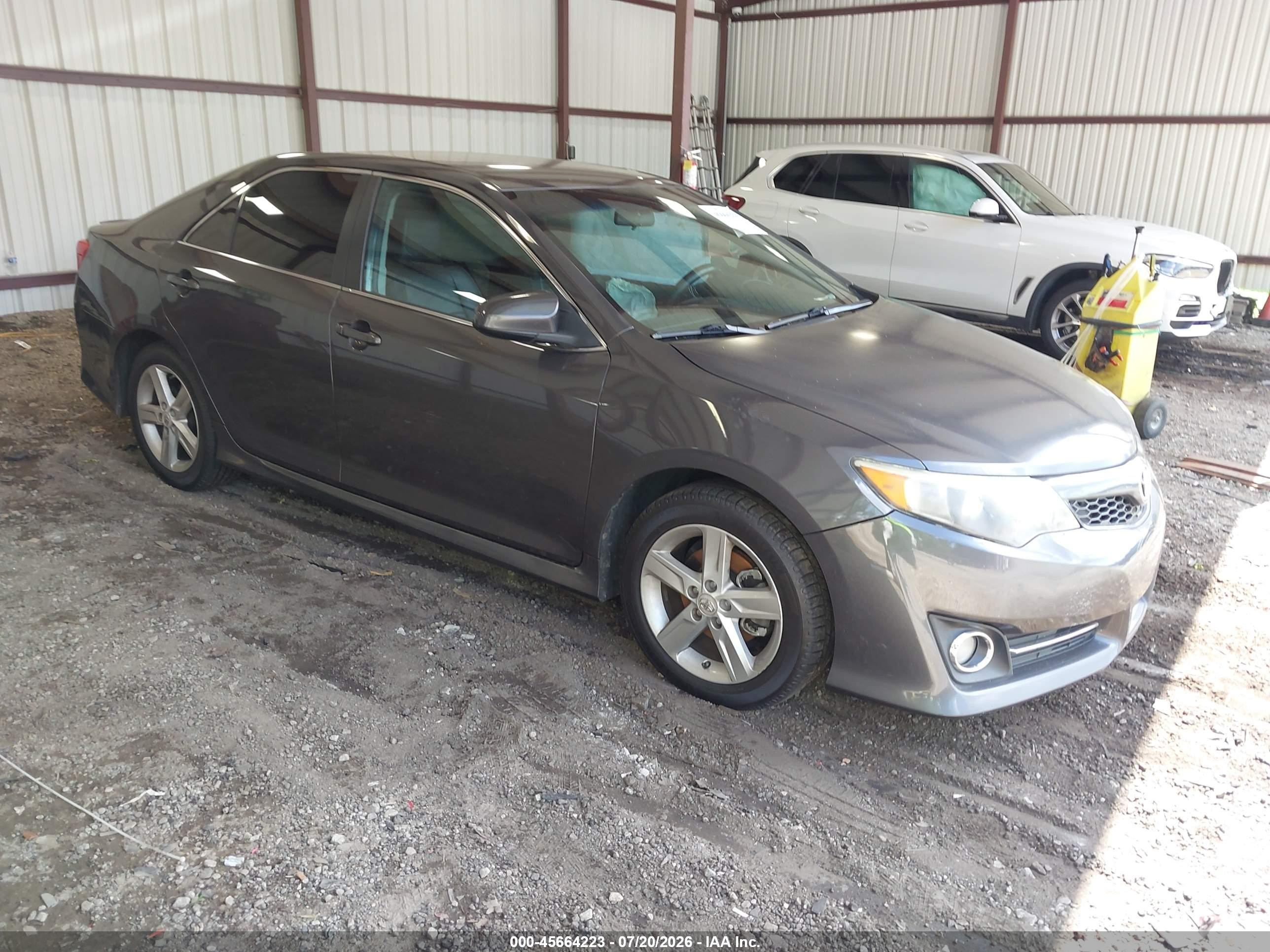 2012 Toyota Camry Se Gray vin: 4T1BF1FKXCU074671