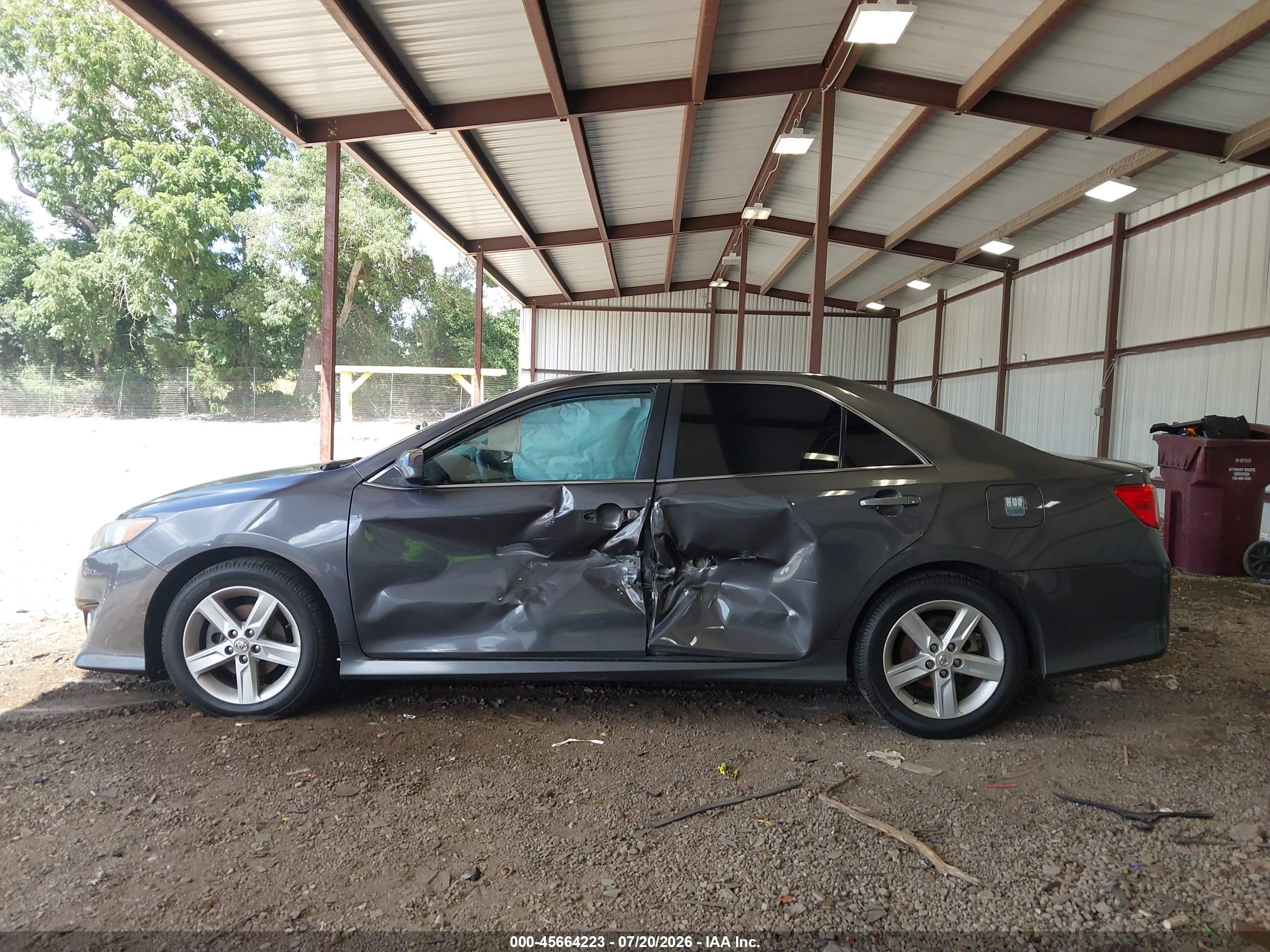 2012 Toyota Camry Se Gray vin: 4T1BF1FKXCU074671