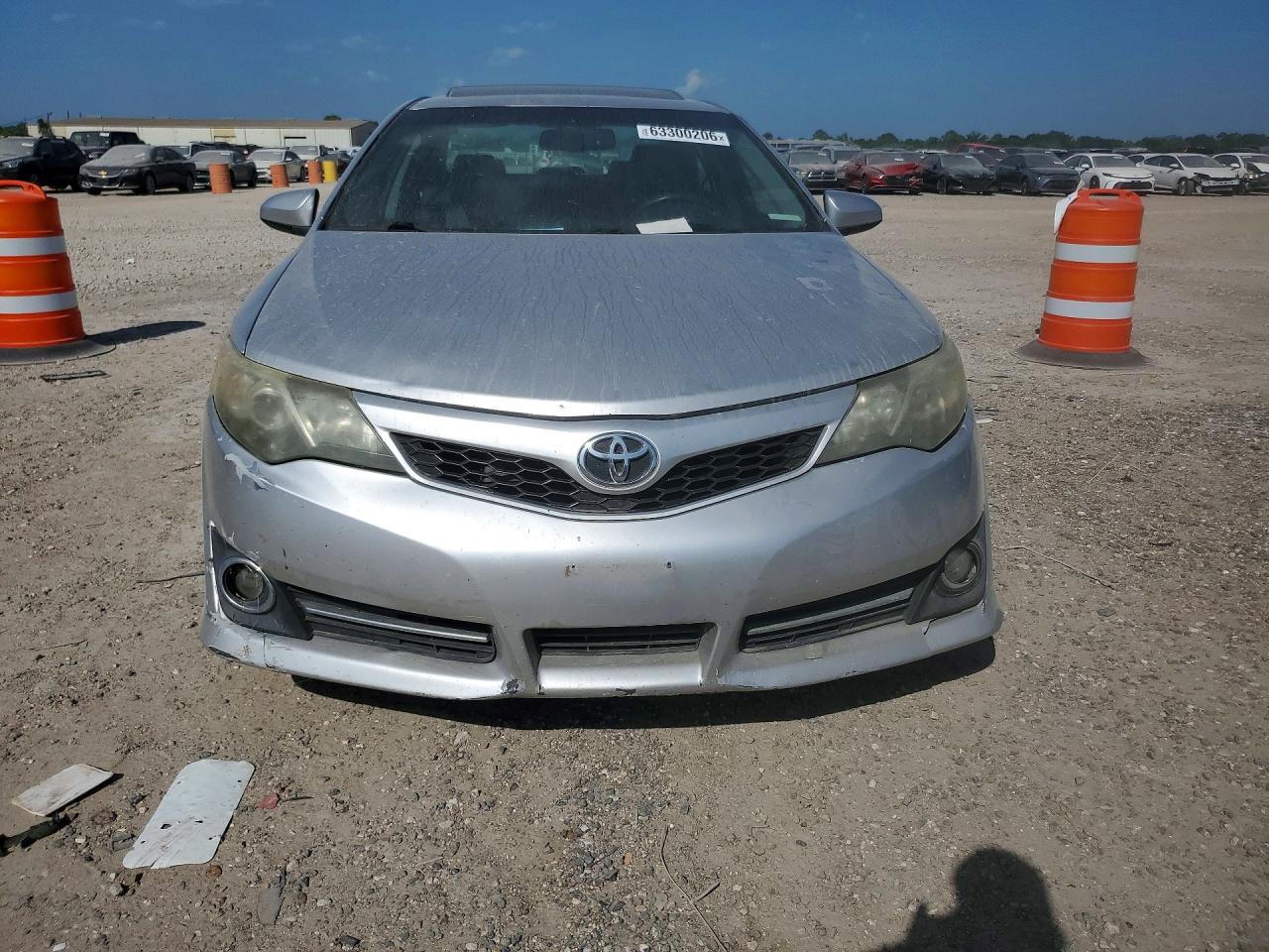 2012 Toyota Camry Se Silver vin: 4T1BF1FKXCU097089