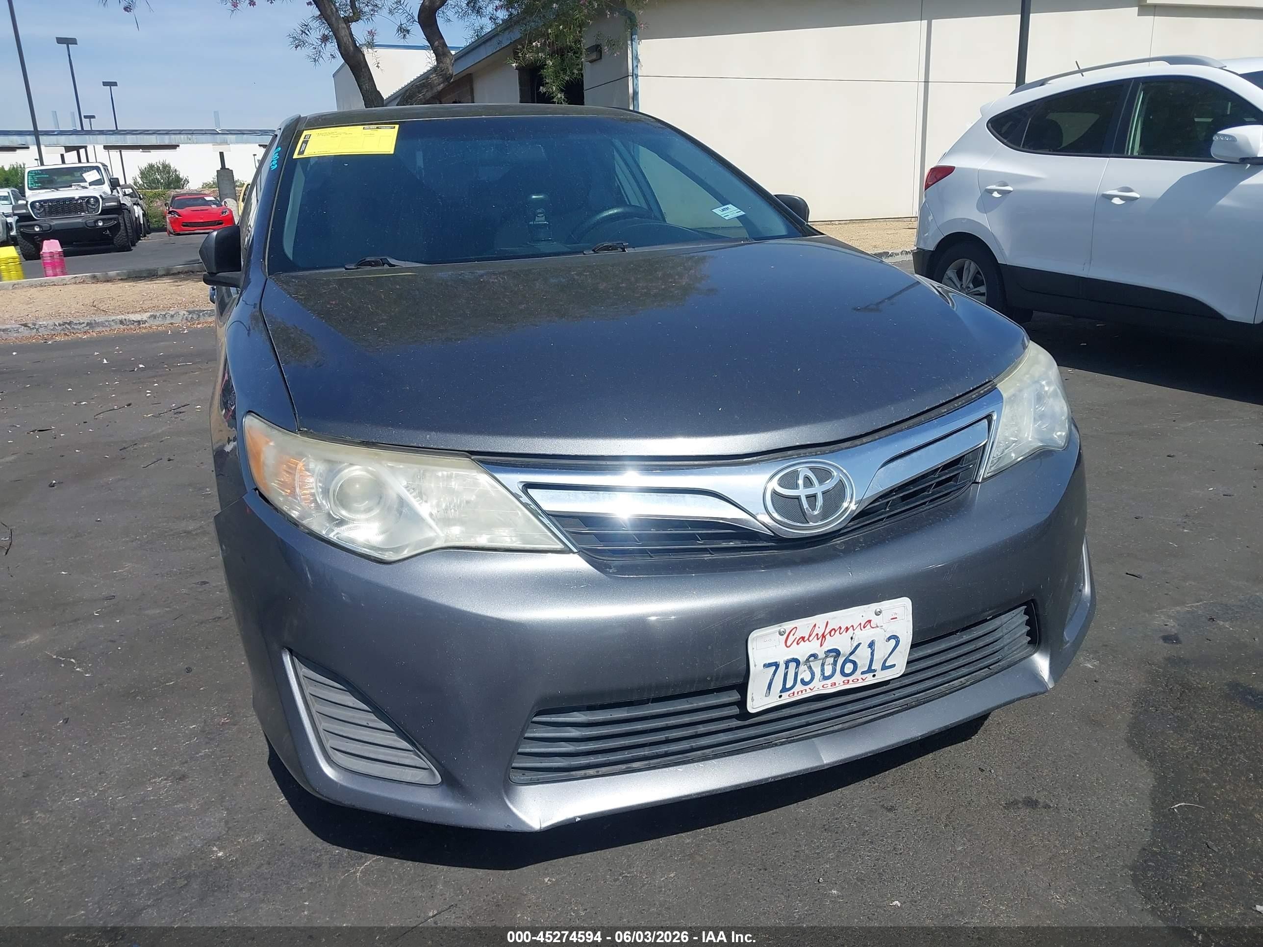 2012 Toyota Camry Le Серый vin: 4T1BF1FKXCU099506