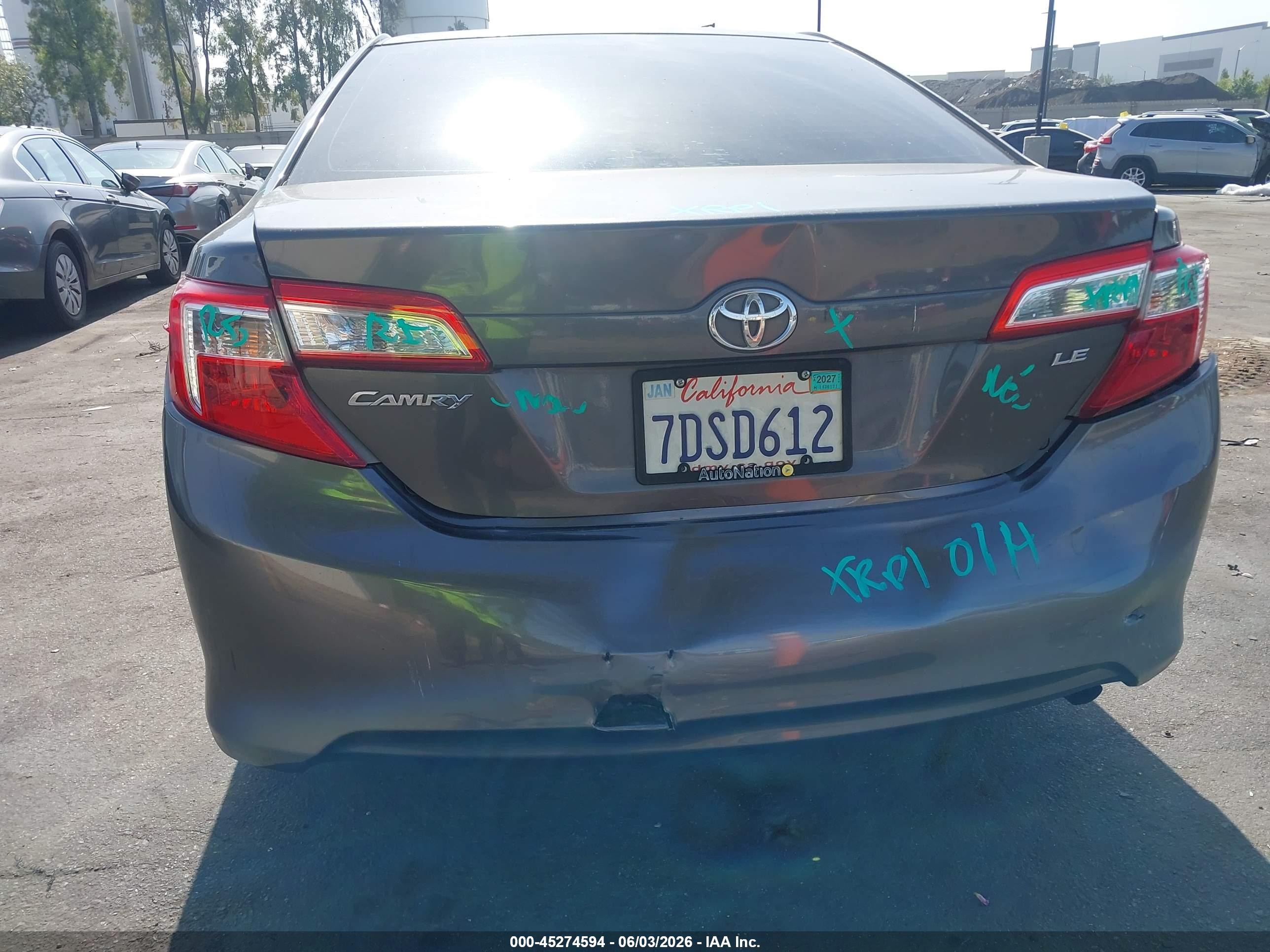 2012 Toyota Camry Le Серый vin: 4T1BF1FKXCU099506