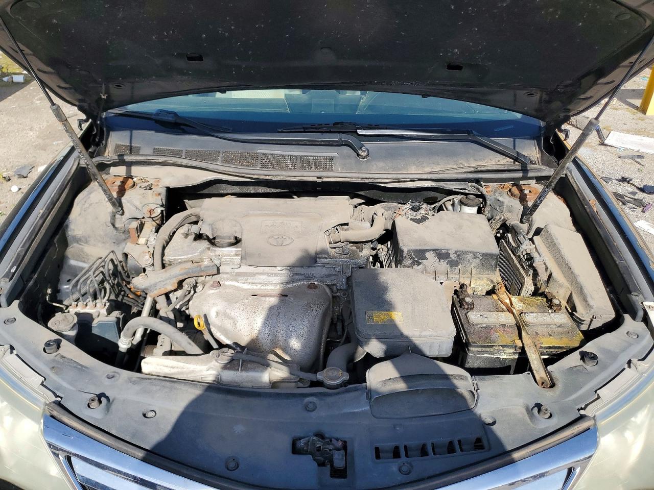 2012 Toyota Camry Le Gray vin: 4T1BF1FKXCU104252