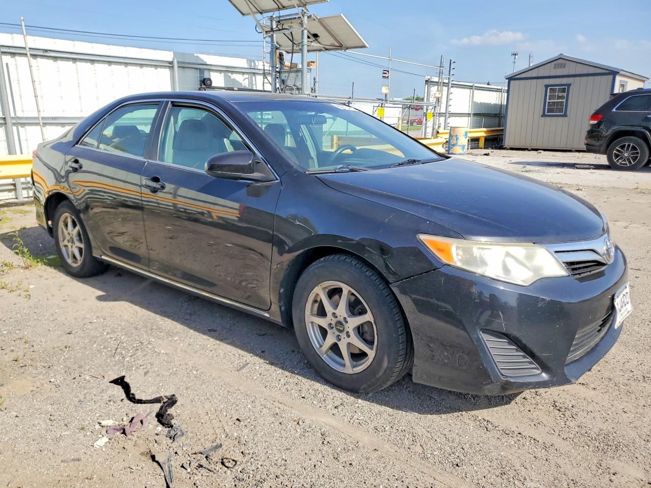 2012 Toyota Camry Le Gray vin: 4T1BF1FKXCU104252