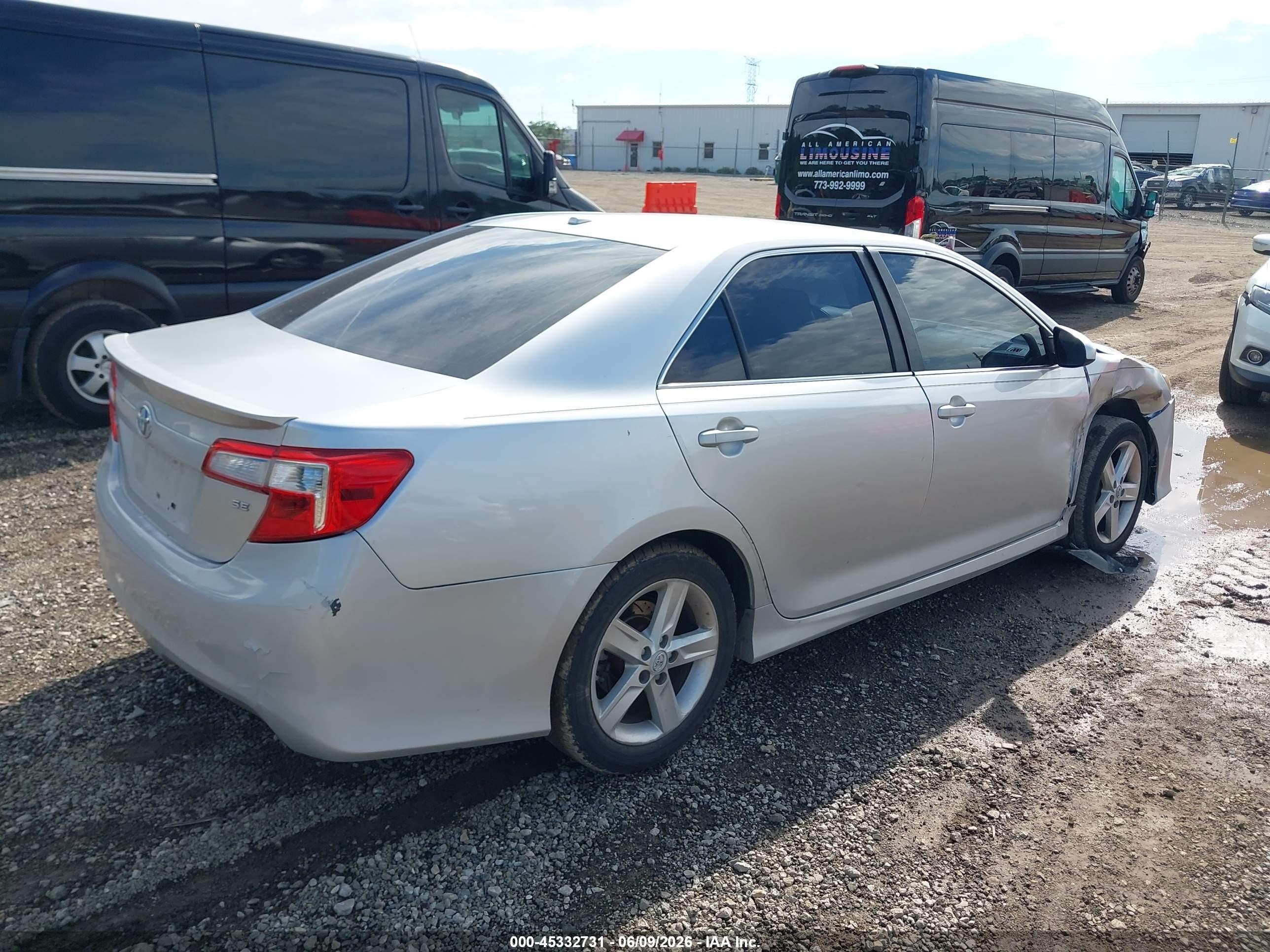 2012 Toyota Camry Se Silver vin: 4T1BF1FKXCU107491