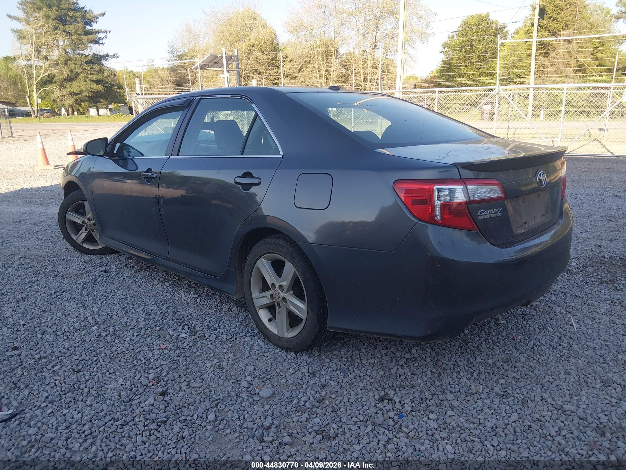 2012 Toyota Camry Se Gray vin: 4T1BF1FKXCU129703