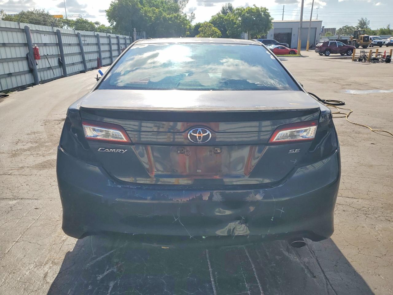 2012 Toyota Camry Se Green vin: 4T1BF1FKXCU159414
