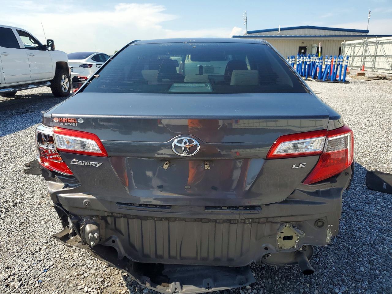 2012 Toyota Camry Le Gray vin: 4T1BF1FKXCU164645