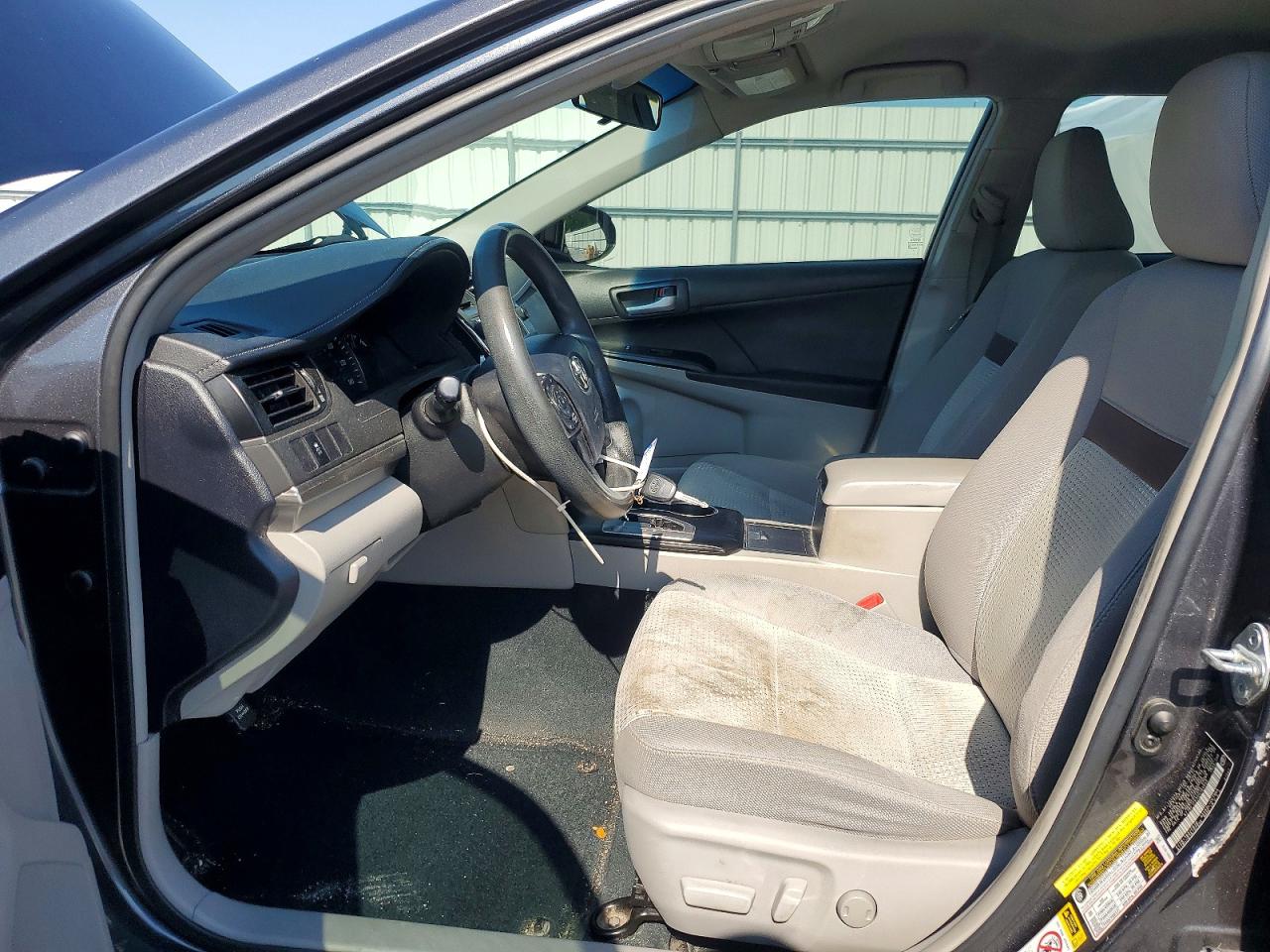 2012 Toyota Camry Le Gray vin: 4T1BF1FKXCU164645