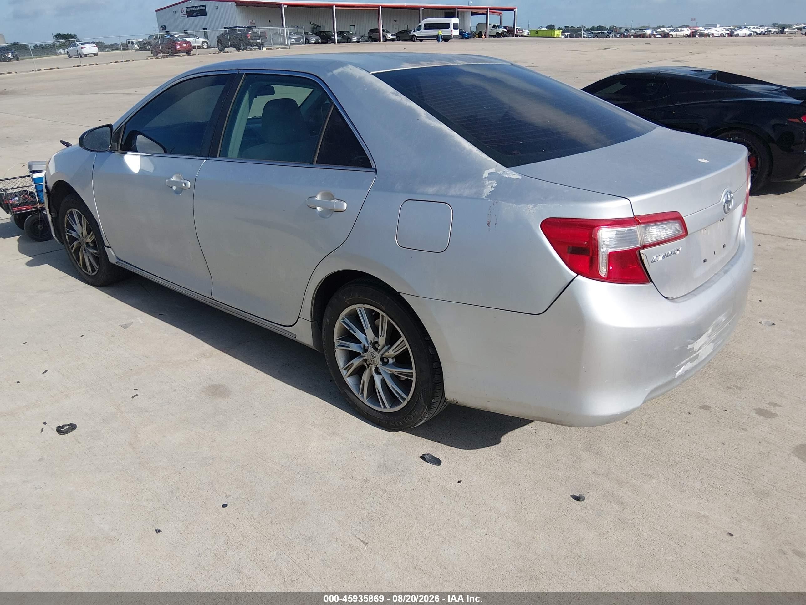 2012 Toyota Camry Le Серебряный vin: 4T1BF1FKXCU169859