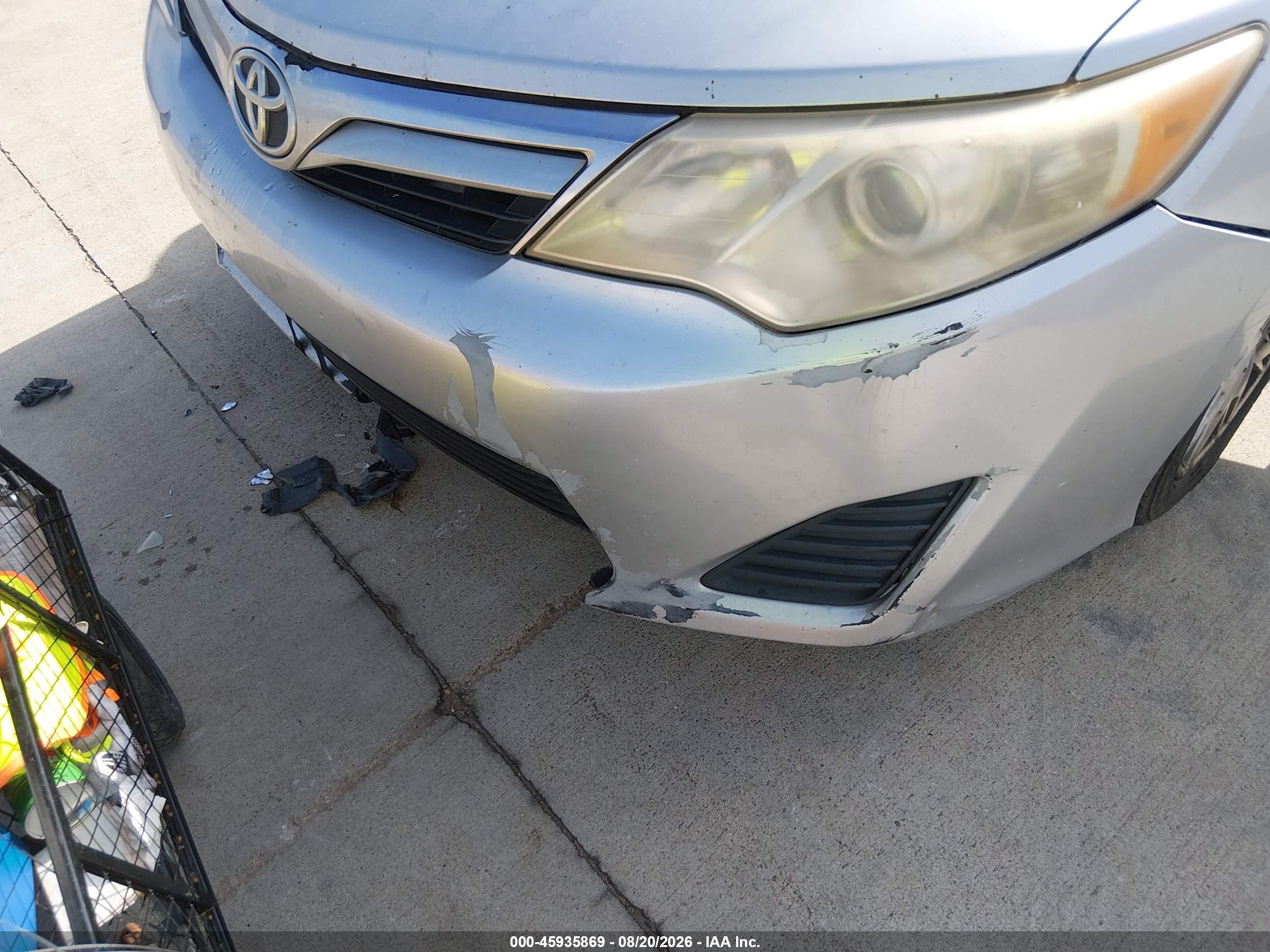 2012 Toyota Camry Le Серебряный vin: 4T1BF1FKXCU169859