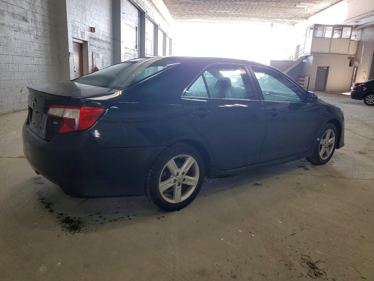 2012 Toyota Camry Se Черный vin: 4T1BF1FKXCU183468