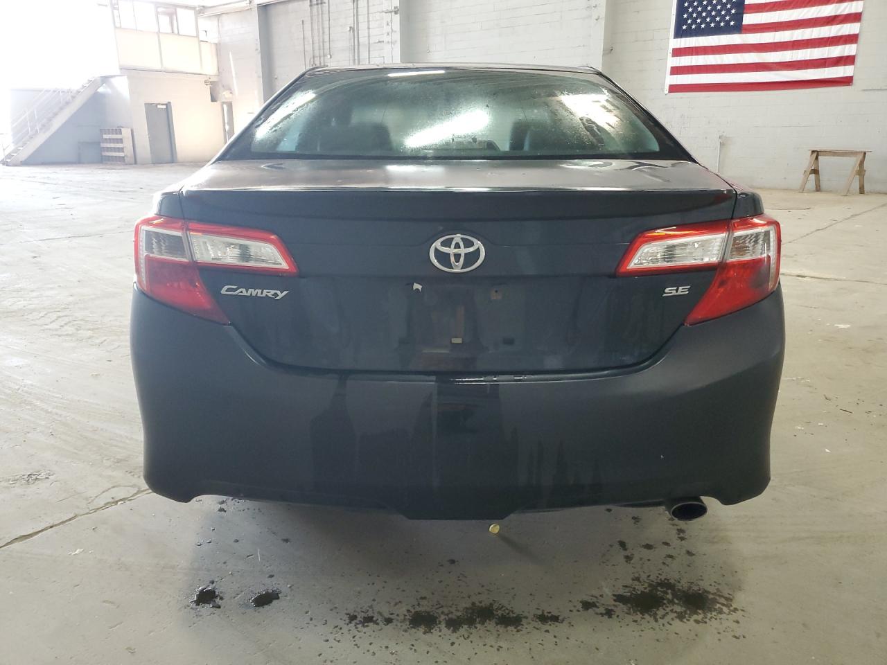 2012 Toyota Camry Se Черный vin: 4T1BF1FKXCU183468 Damage: Deck Lid, Multiple Dents/No Paint Damage, 10 Or More