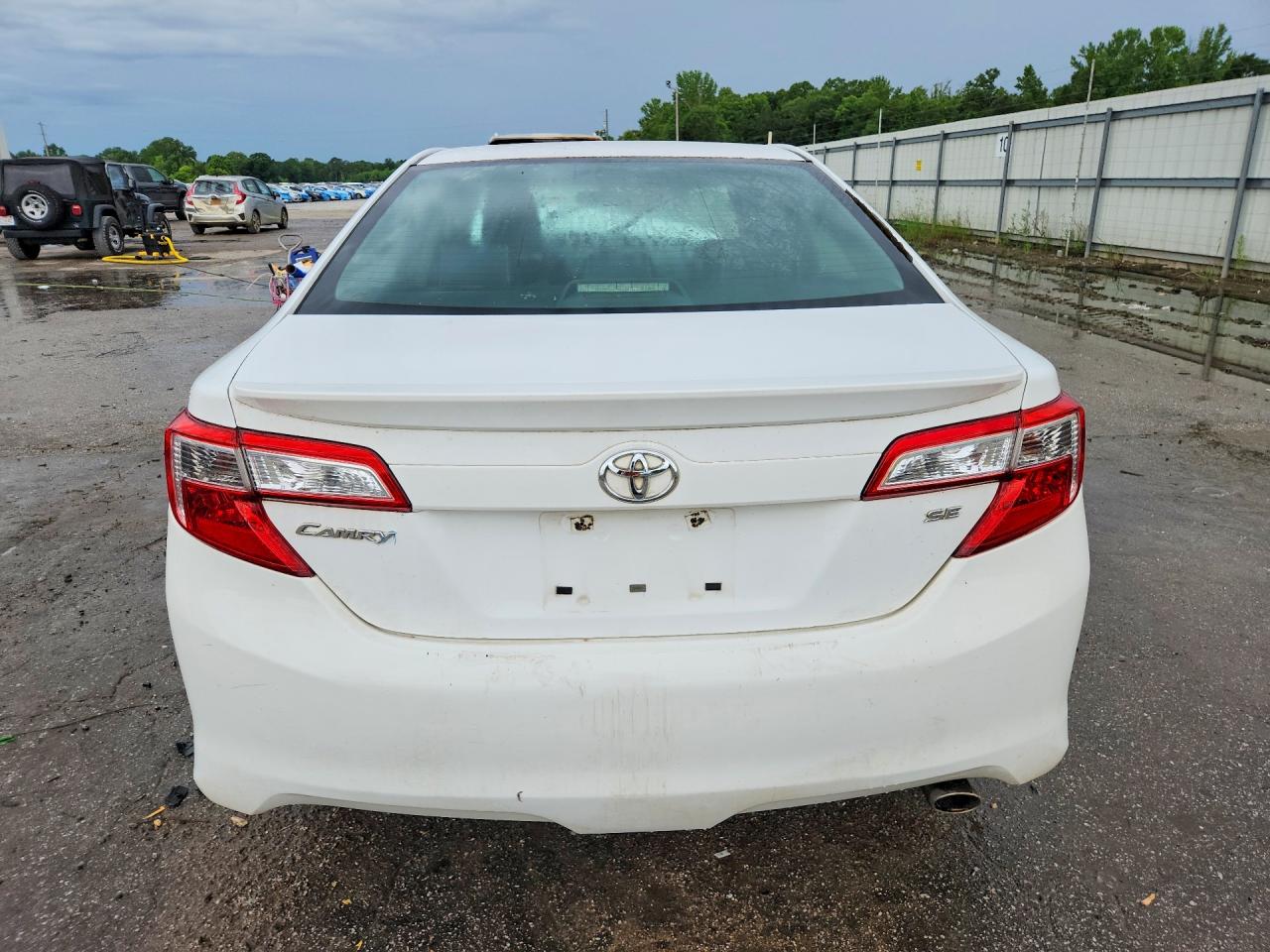 2012 Toyota Camry Se White vin: 4T1BF1FKXCU183549
