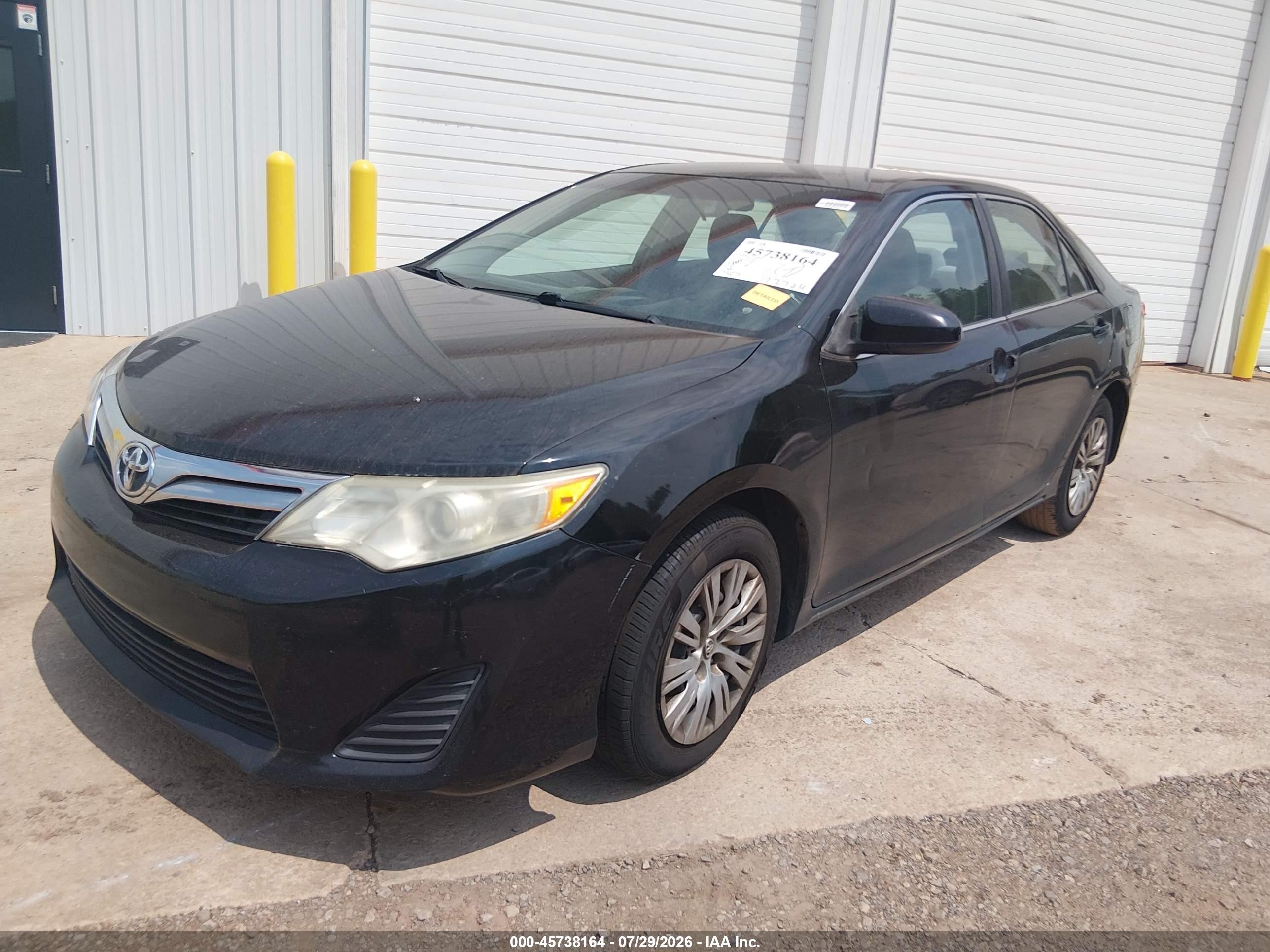 2012 Toyota Camry Le Black vin: 4T1BF1FKXCU185317