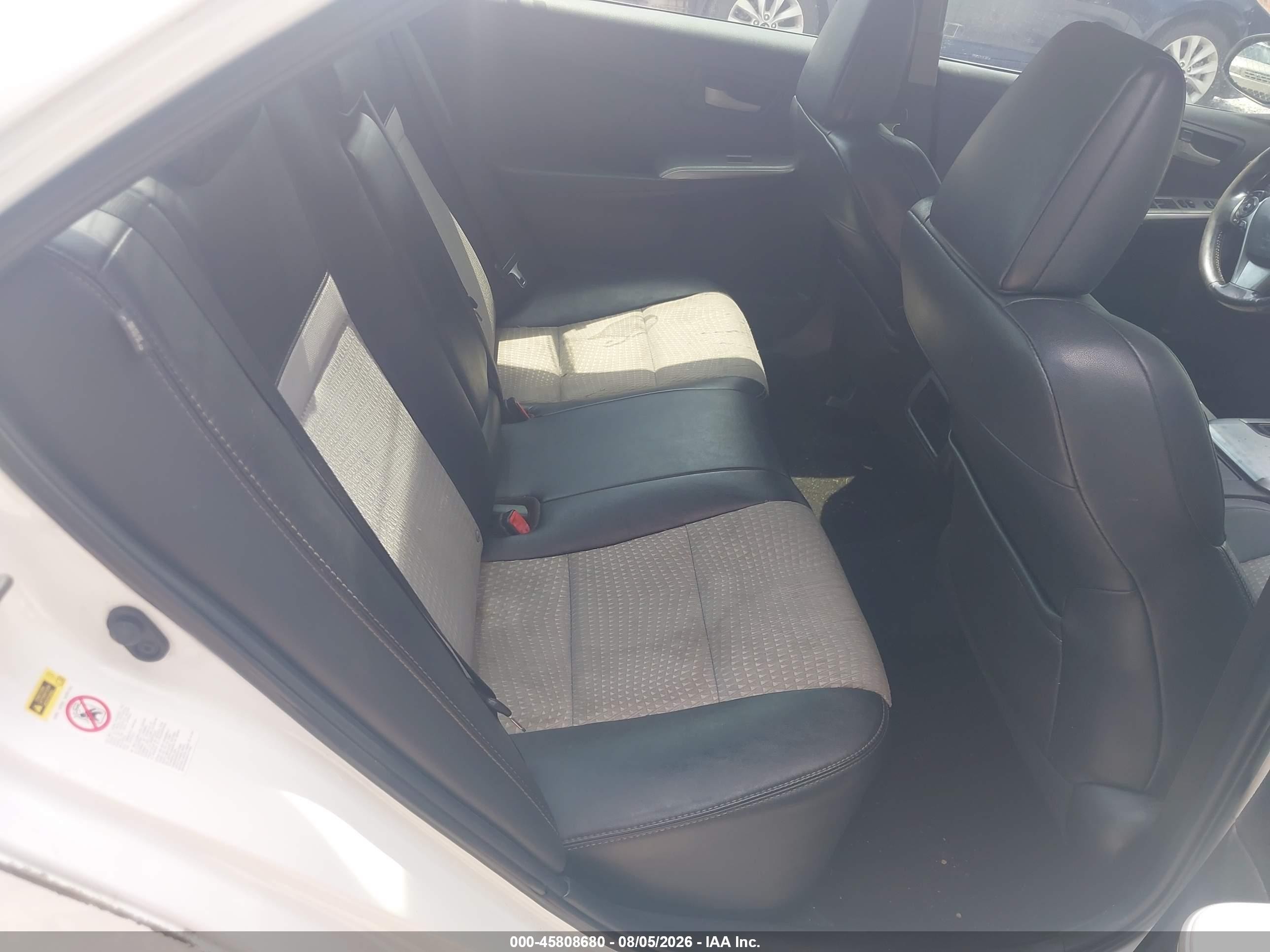 2012 Toyota Camry Se White vin: 4T1BF1FKXCU191117