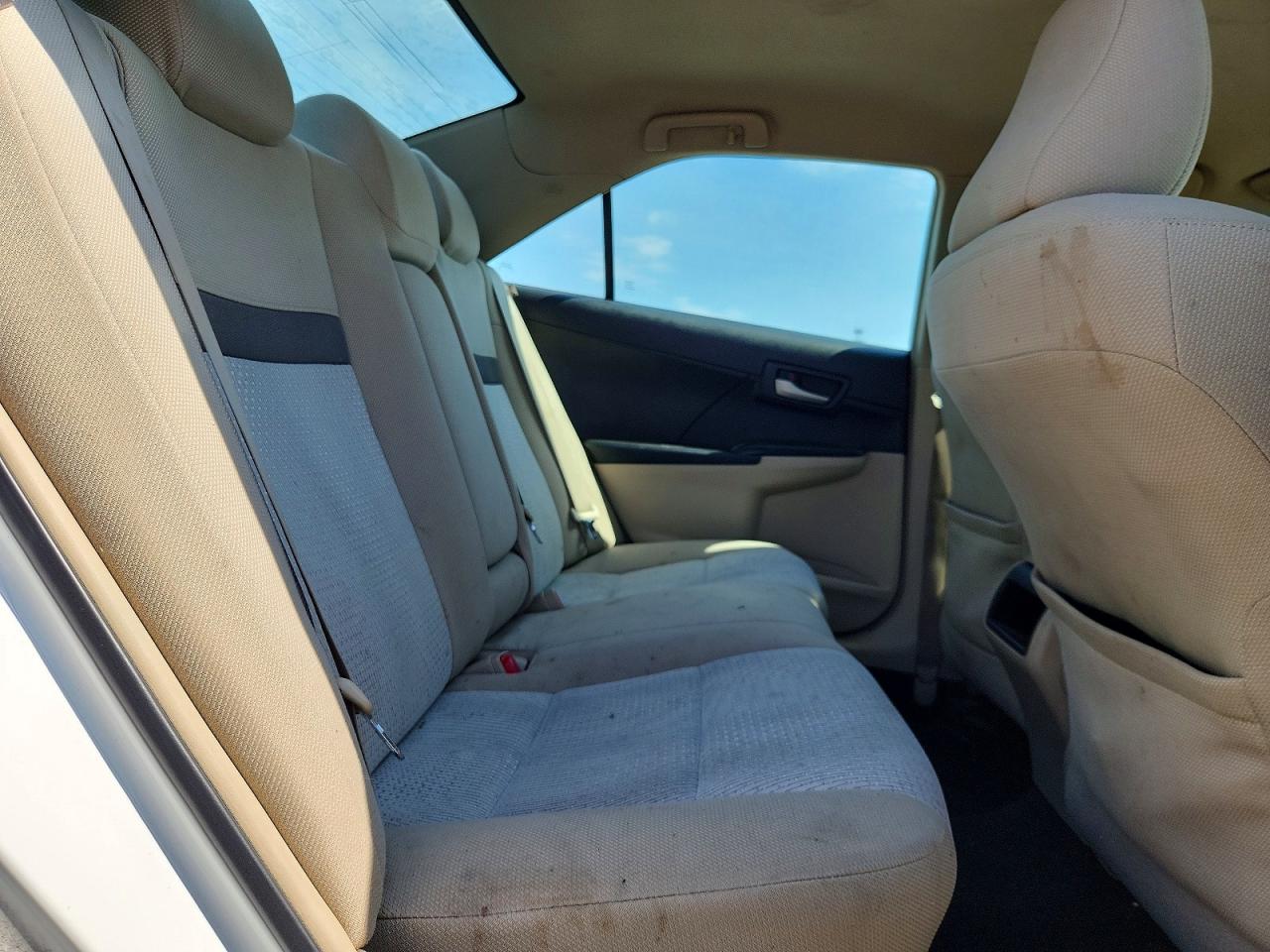 2013 Toyota Camry Le White vin: 4T1BF1FKXCU193918