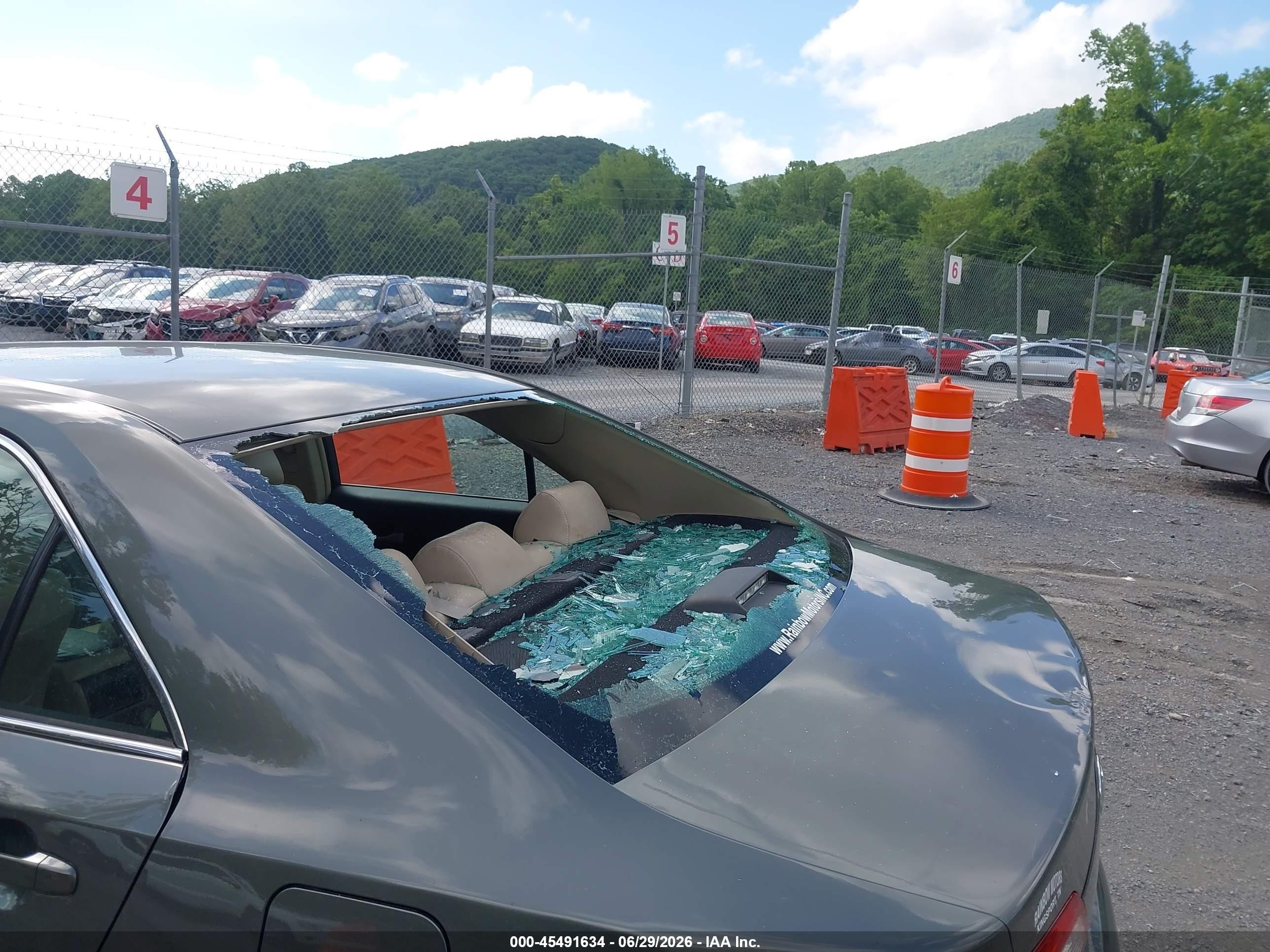 2012 Toyota Camry Le Gray vin: 4T1BF1FKXCU529146